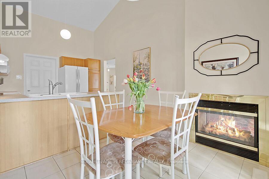 6 Briardale Crescent, Ottawa, Ontario  K2E 1C2 - Photo 19 - X12121005