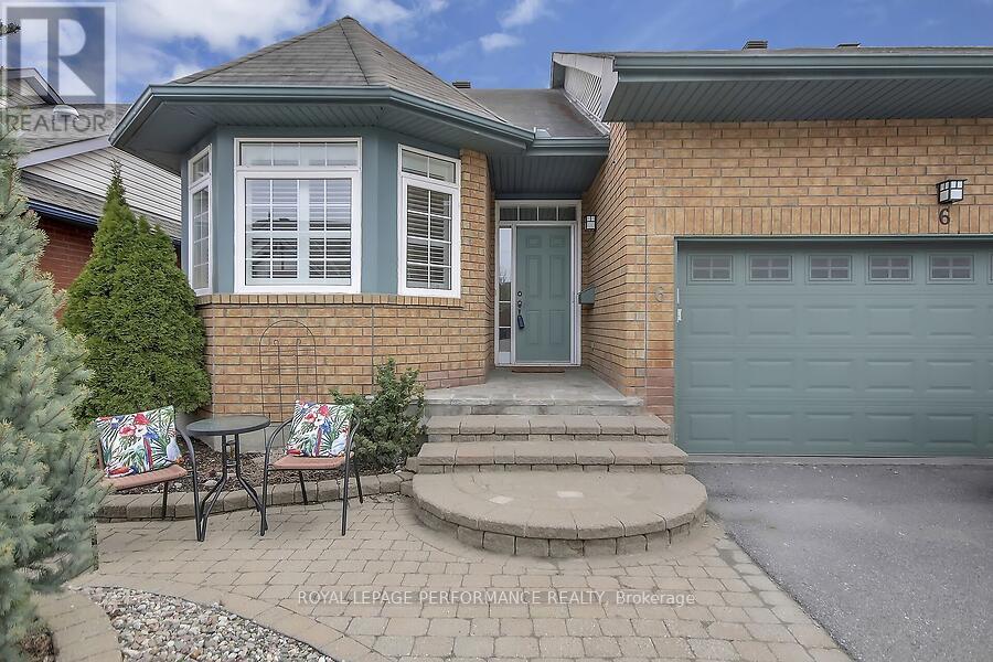 Property at 6 BRIARDALE CRESCENT image 2