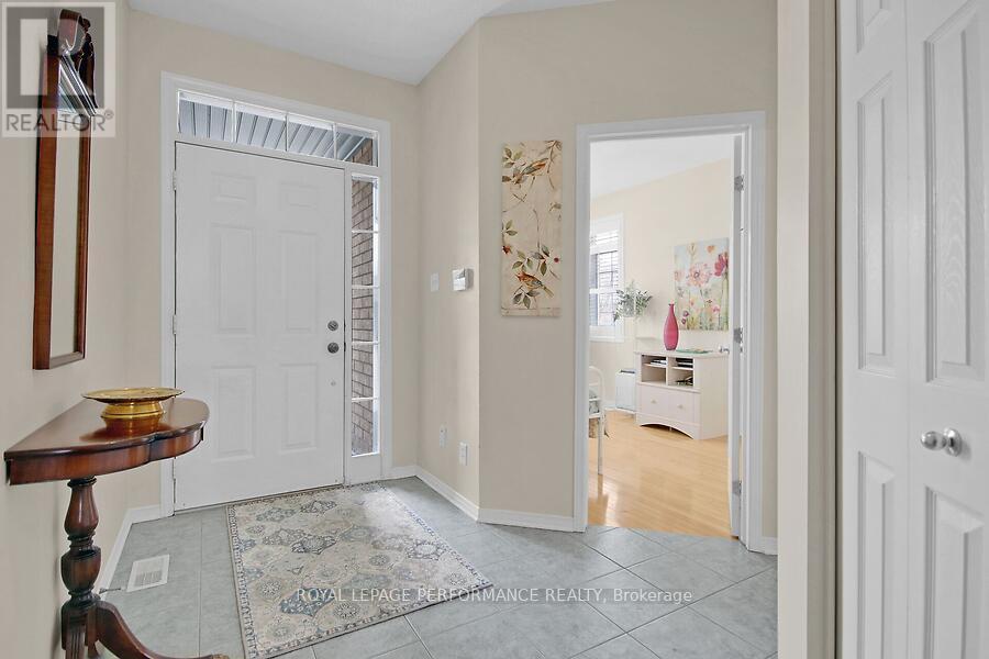 Property at 6 BRIARDALE CRESCENT image 4
