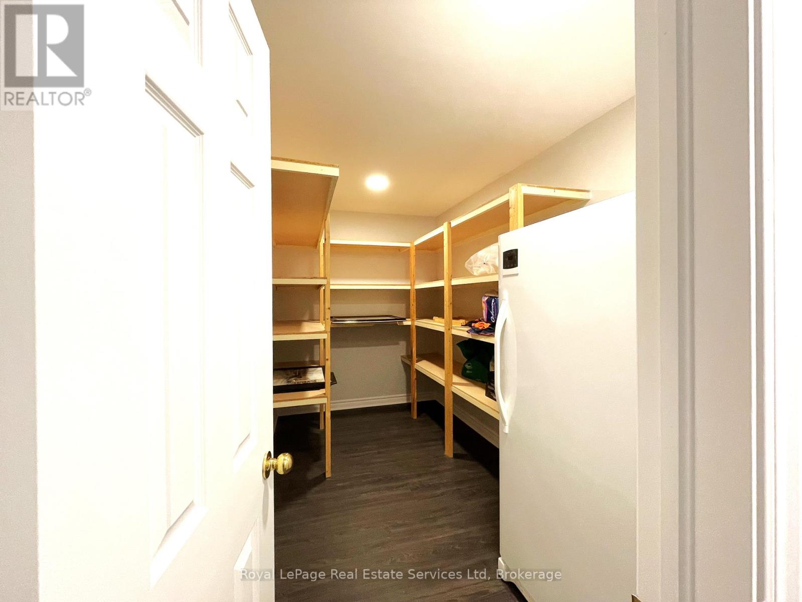 86 Wasaga Sands Drive N, Wasaga Beach, Ontario L9Z 1J2 - Photo 12 - S12127889