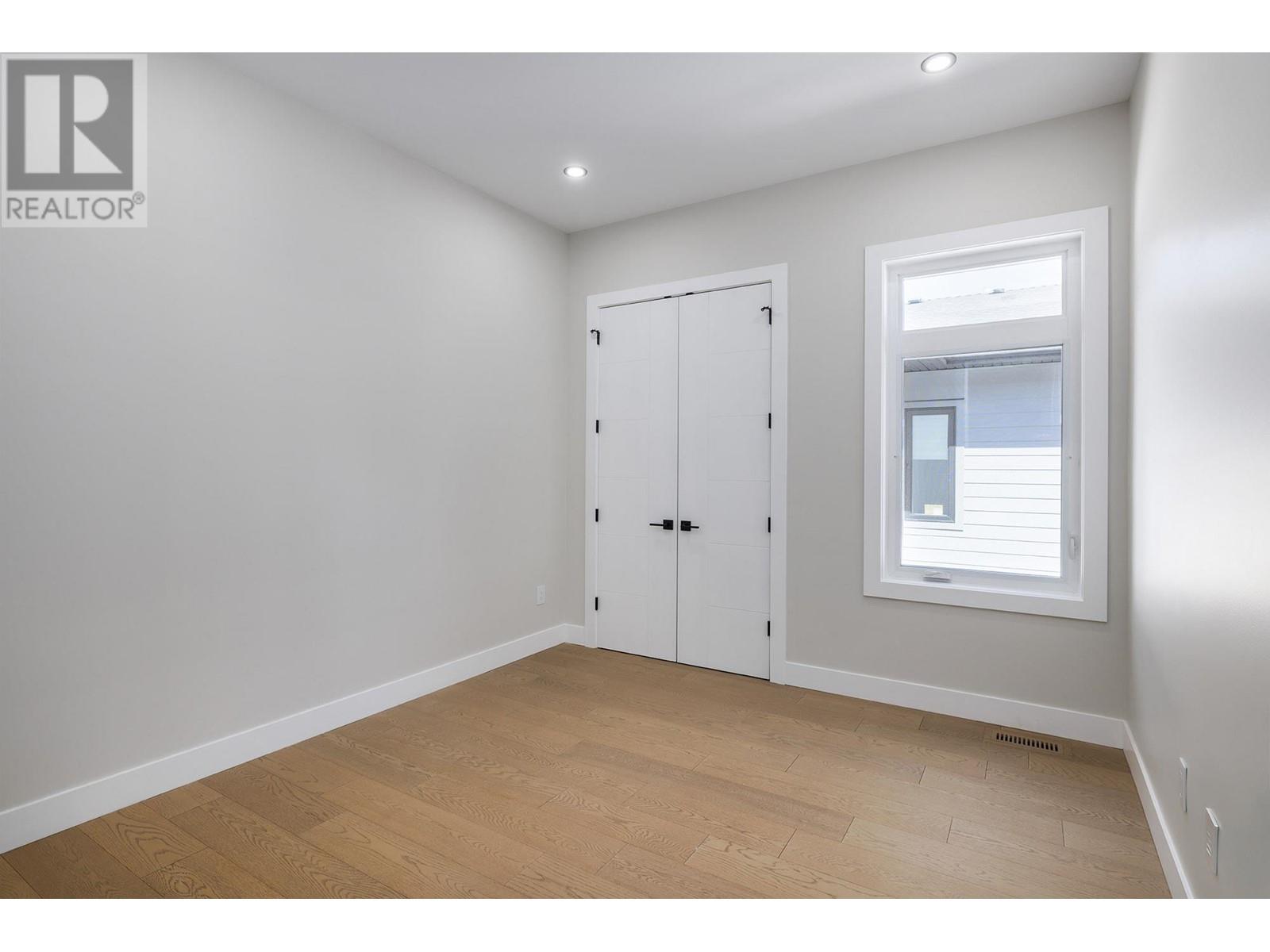 Property at 2250 Lavetta Drive image 3