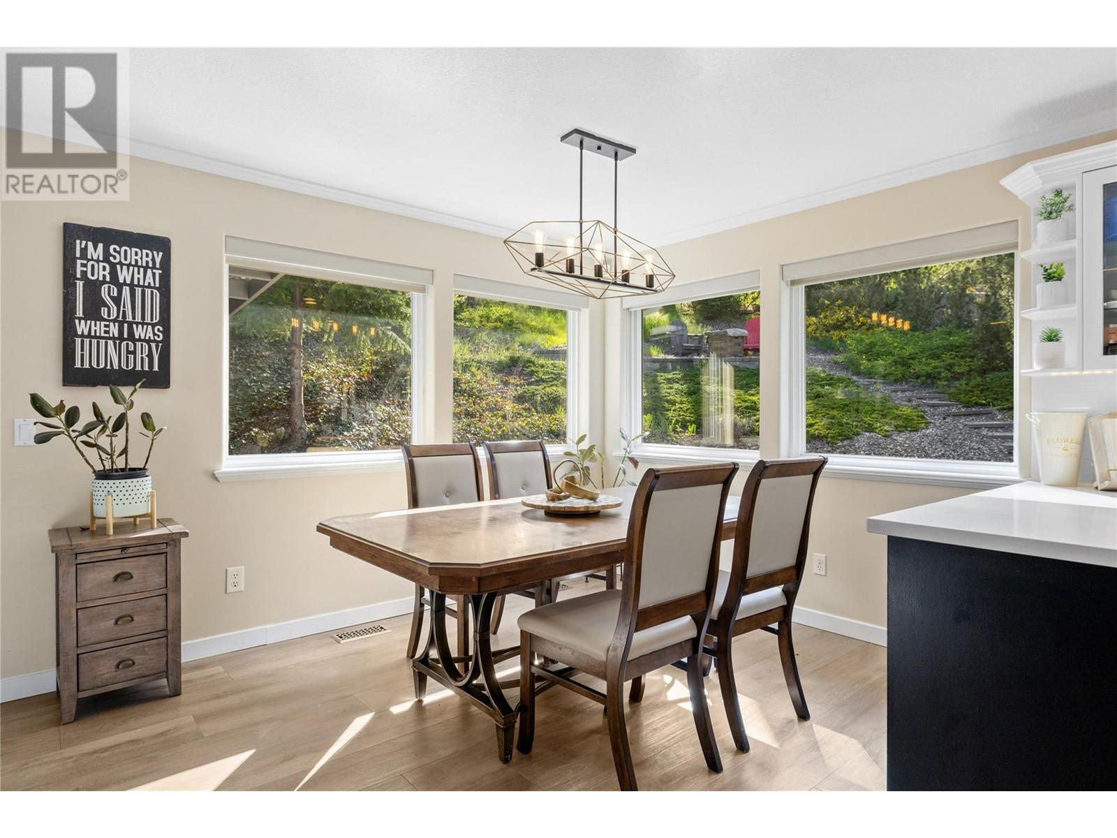 959 Purcell Court, Kelowna, British Columbia  V1V 1N7 - Photo 3 - 10346289