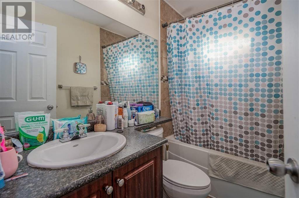 12115 228 Street, Maple Ridge, British Columbia  V2X 6M2 - Photo 5 - C8068917