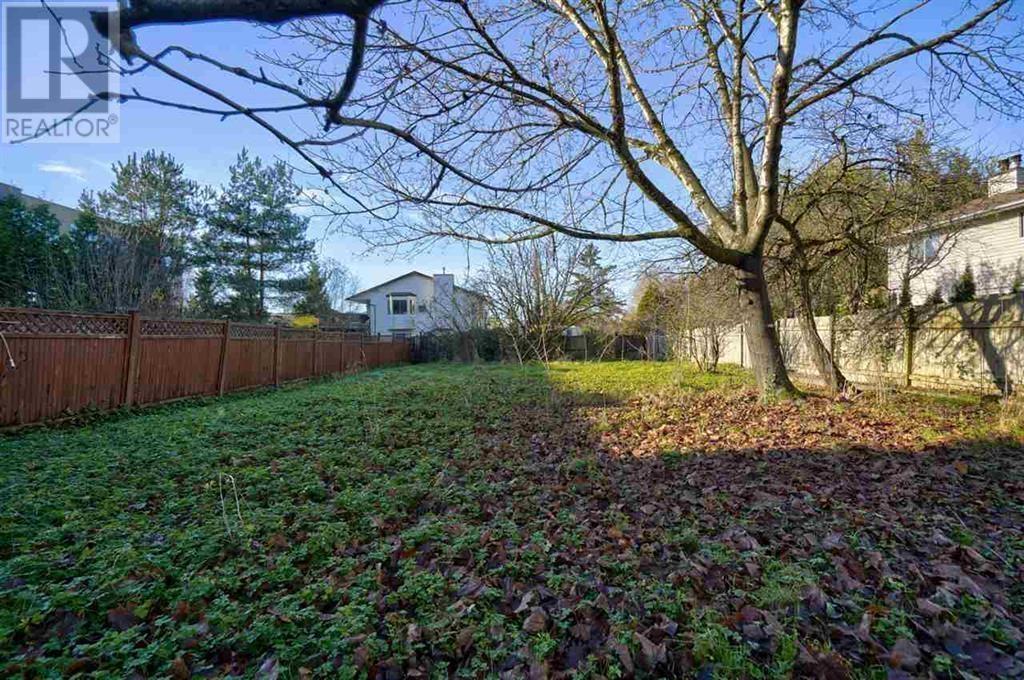12115 228 Street, Maple Ridge, British Columbia  V2X 6M2 - Photo 7 - C8068917