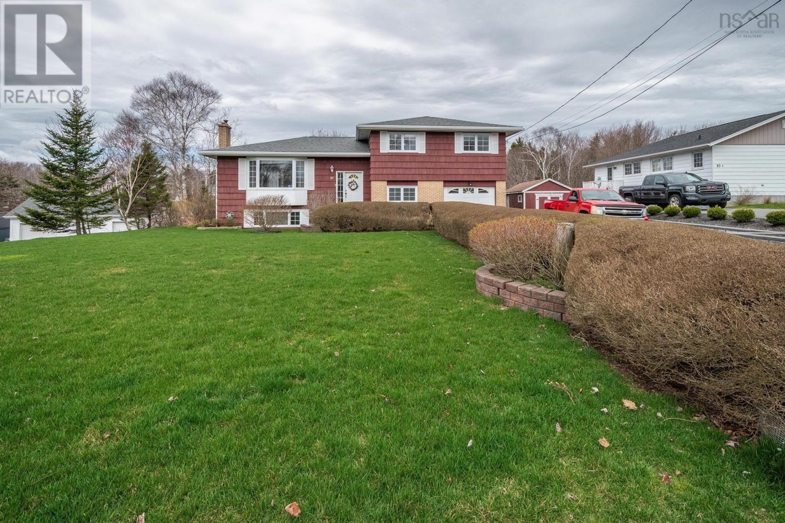 Property at 87 Riverwood Drive image 4
