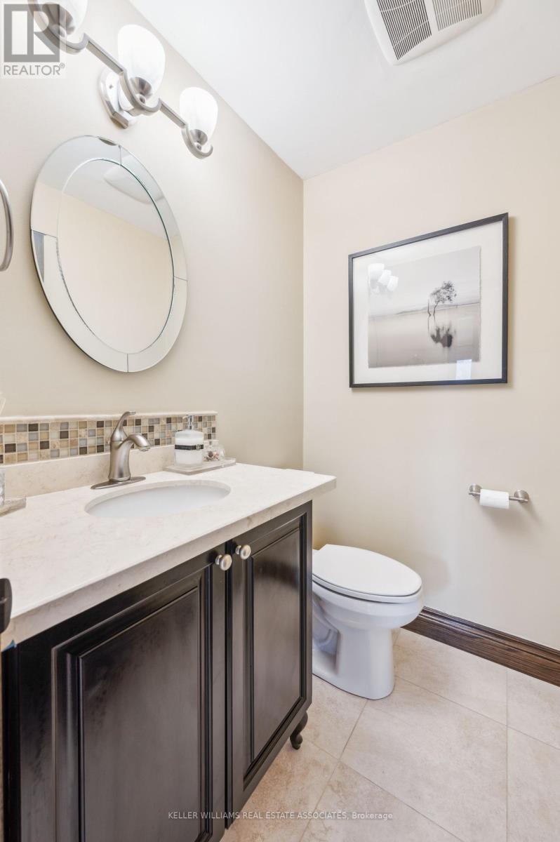 1702 Carrington Road, Mississauga, Ontario  L5M 2K2 - Photo 18 - W12127647