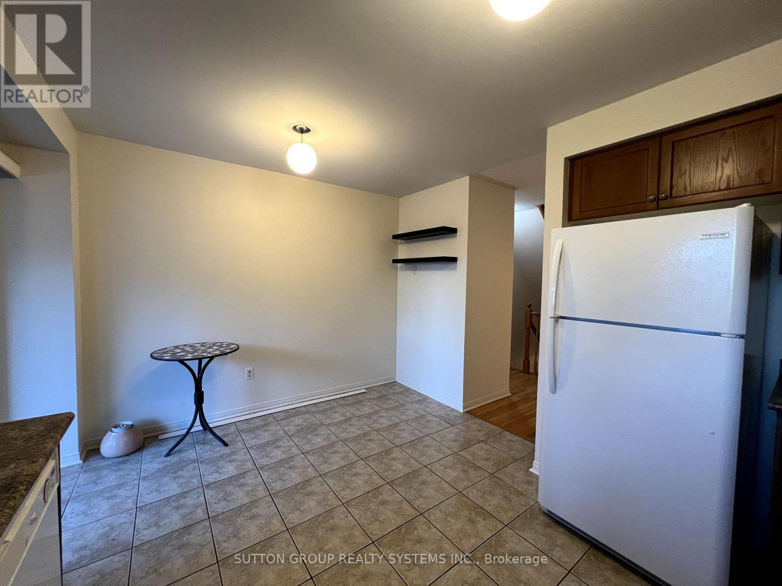 1920 St Clair Avenue W, Toronto, Ontario  M6N 1K1 - Photo 9 - W12127682