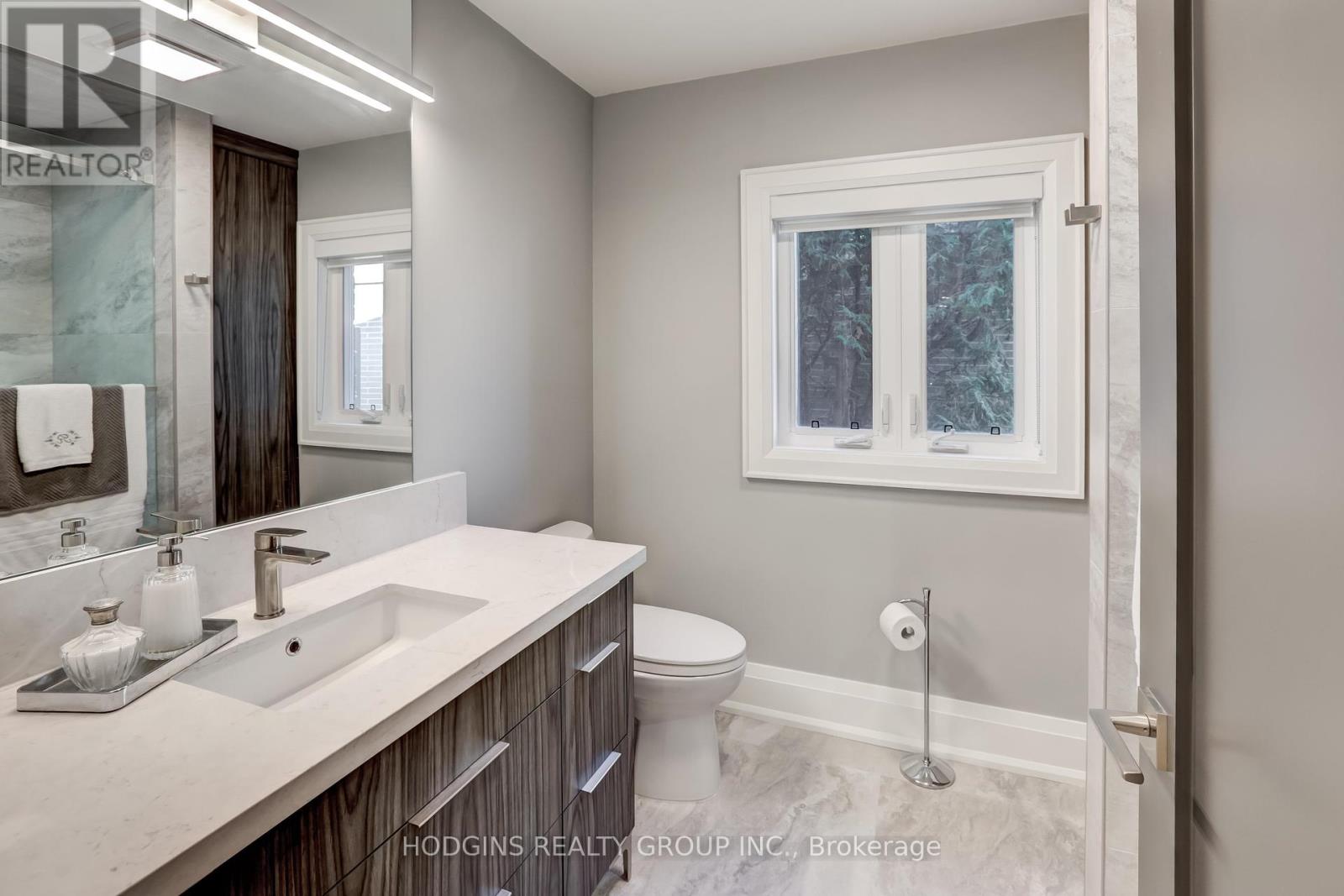 1520 Drymen Crescent, Mississauga, Ontario  L5G 2P2 - Photo 24 - W12127700