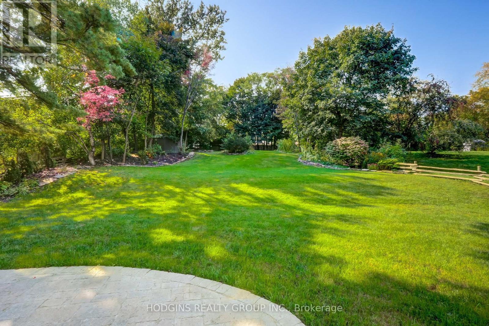 Property at 1520 DRYMEN CRESCENT image 3