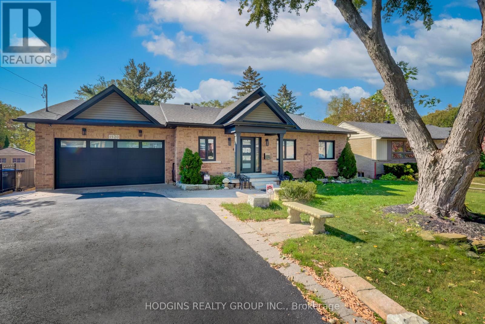 Property at 1520 DRYMEN CRESCENT image 4