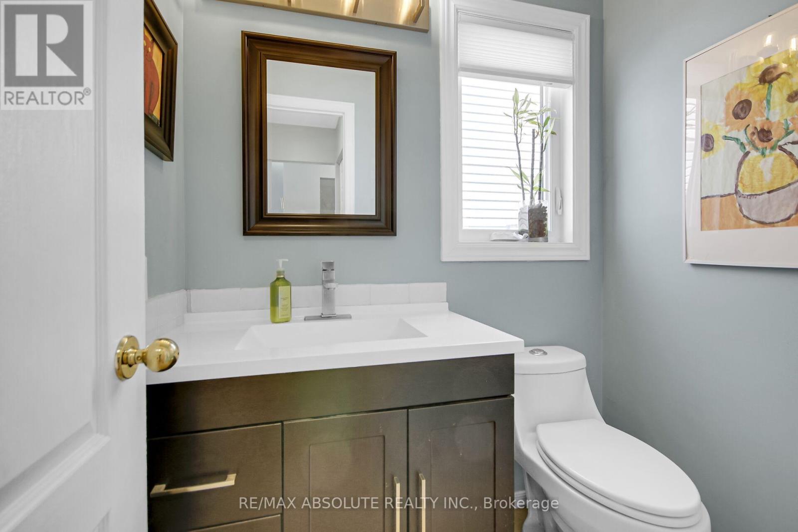 52 Grassy Plains Drive, Ottawa, Ontario  K2M 2M6 - Photo 4 - X12127885