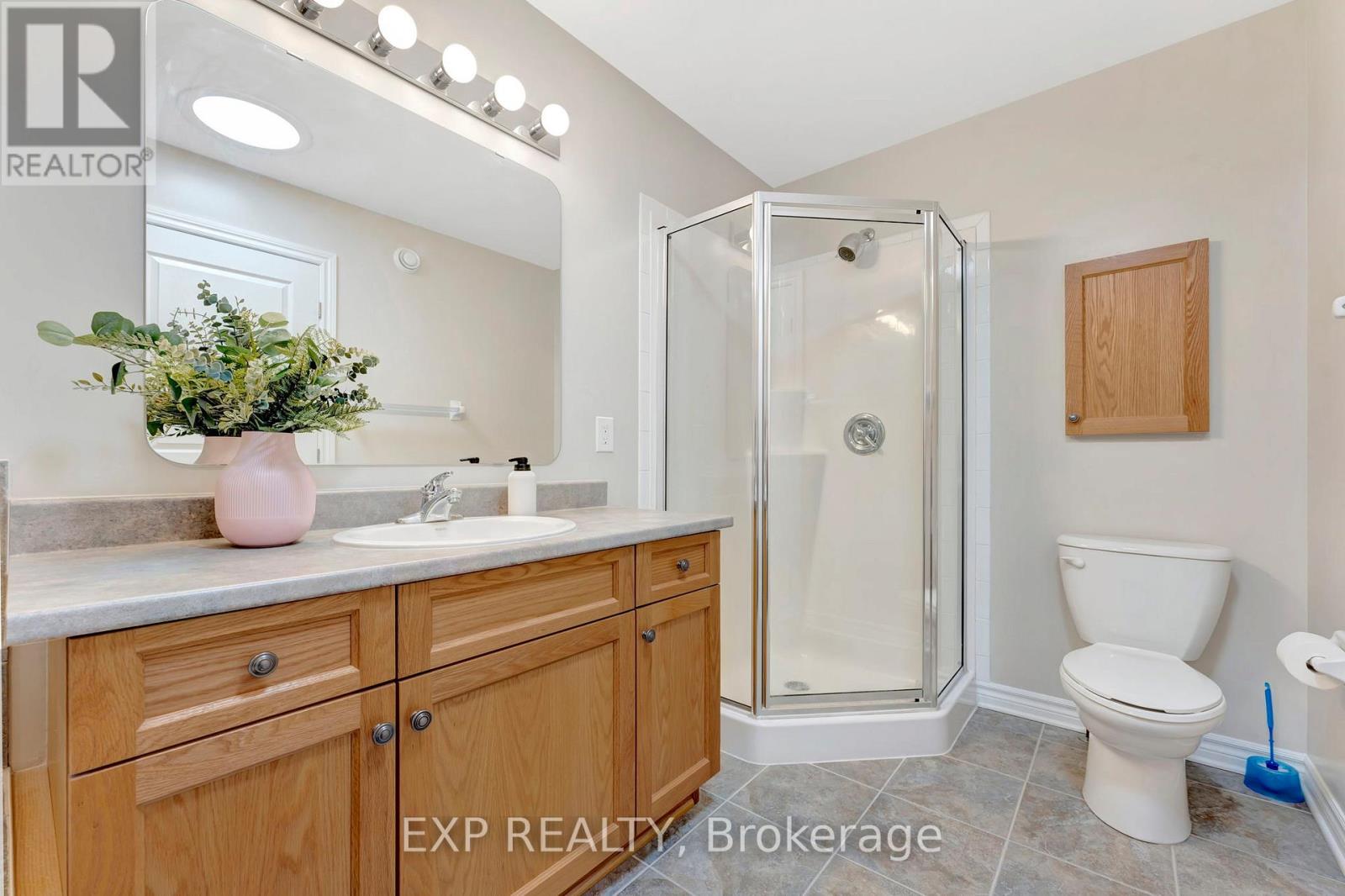 312 Waymark Crescent, Ottawa, Ontario  K2M 0A4 - Photo 25 - X12127887