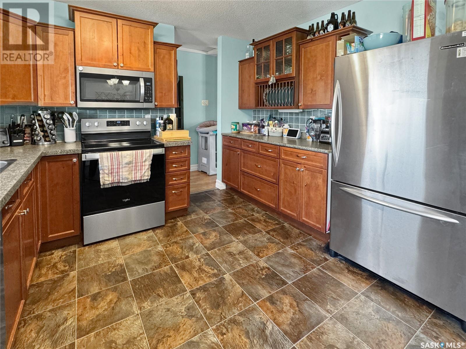 572 100th Street, North Battleford, Saskatchewan  S9A 0T4 - Photo 4 - SK004610