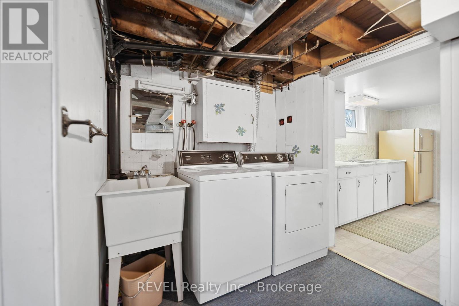 298 Mcalpine Avenue S, Welland, Ontario  L3B 1V2 - Photo 25 - X12127852