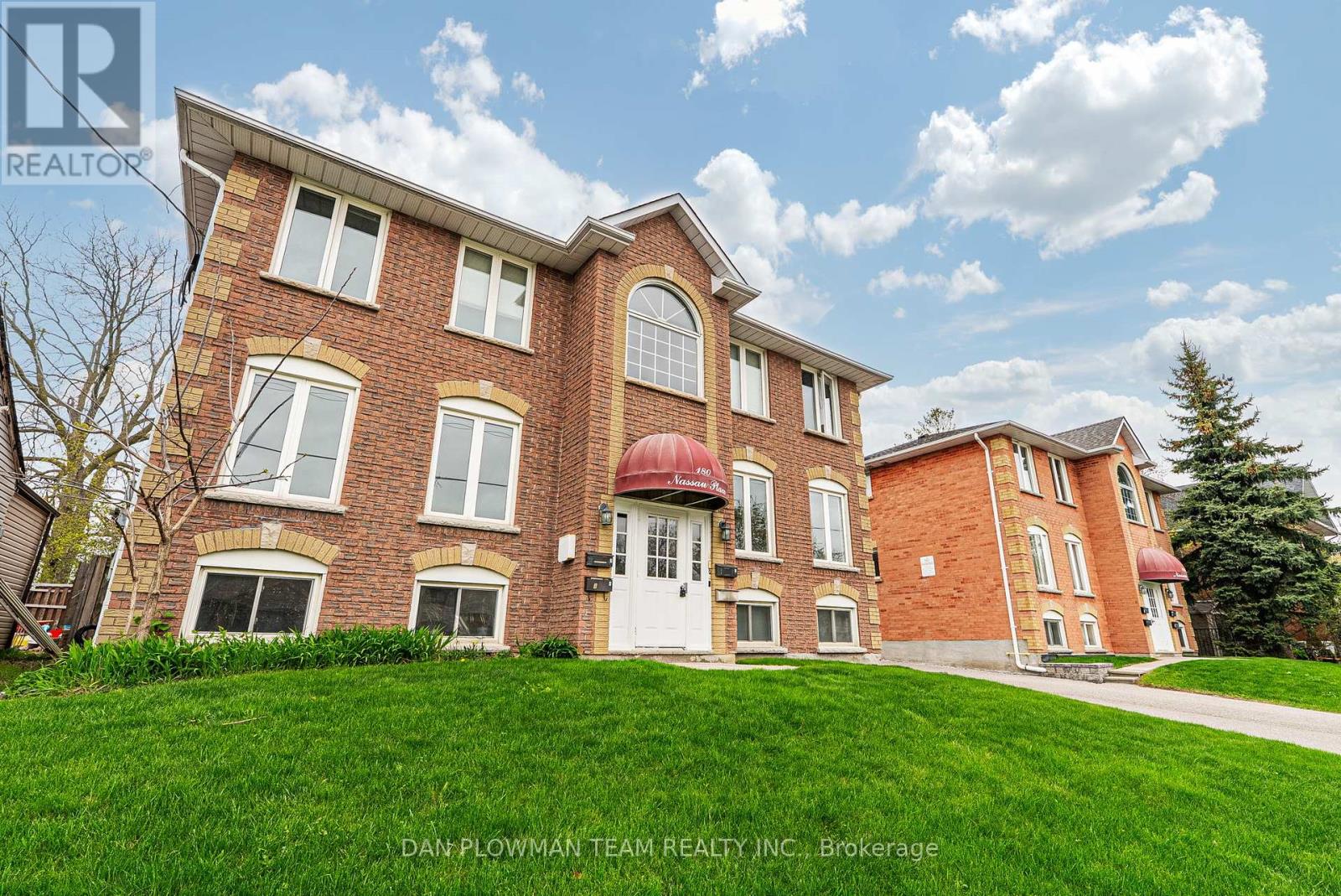 180 Nassau Street, Oshawa, Ontario  L1J 4A5 - Photo 2 - E12117678