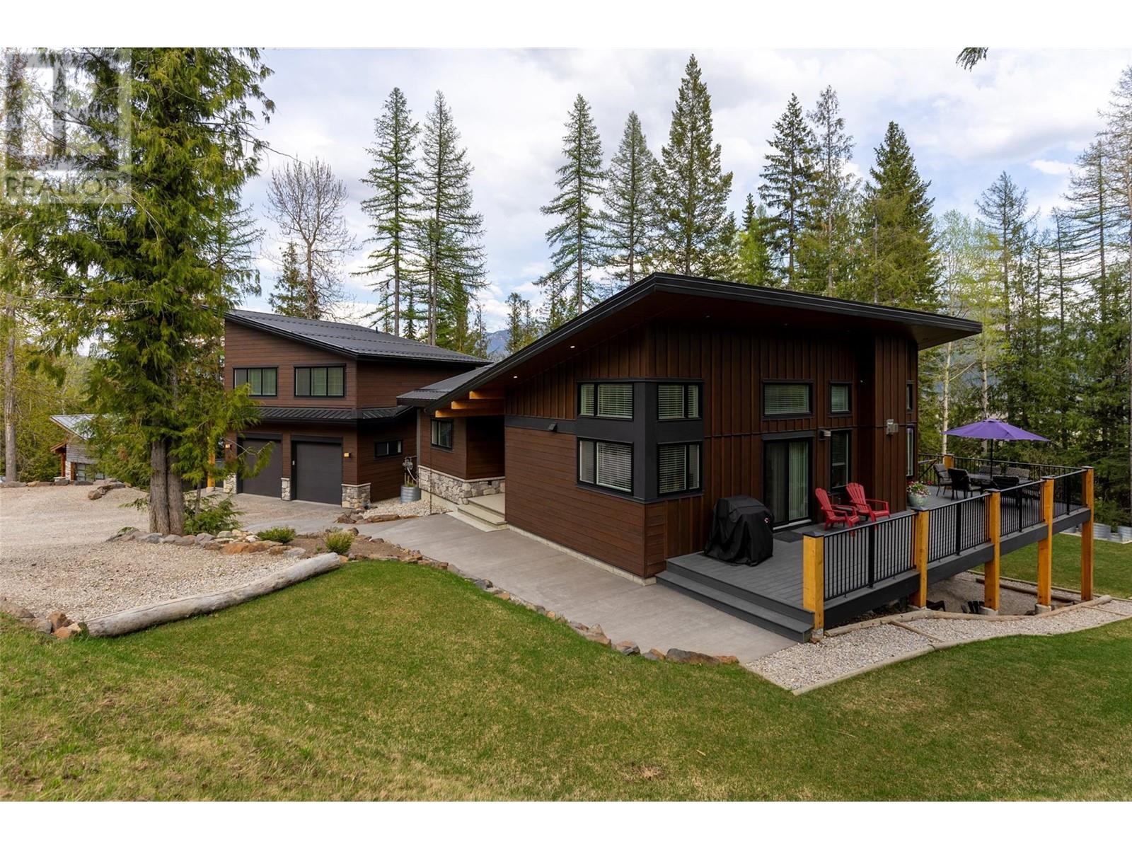 9 Lodge Trail Lane, Fernie, British Columbia