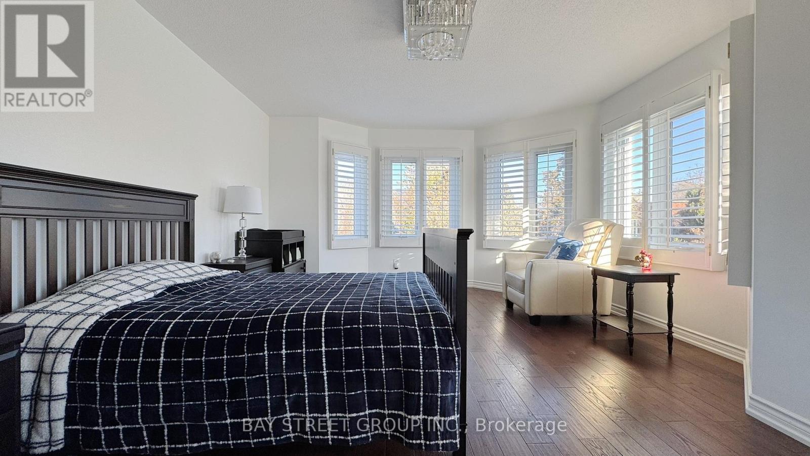 39 Alexandra Wood, Richmond Hill, Ontario  L4B 2L1 - Photo 19 - N12127626