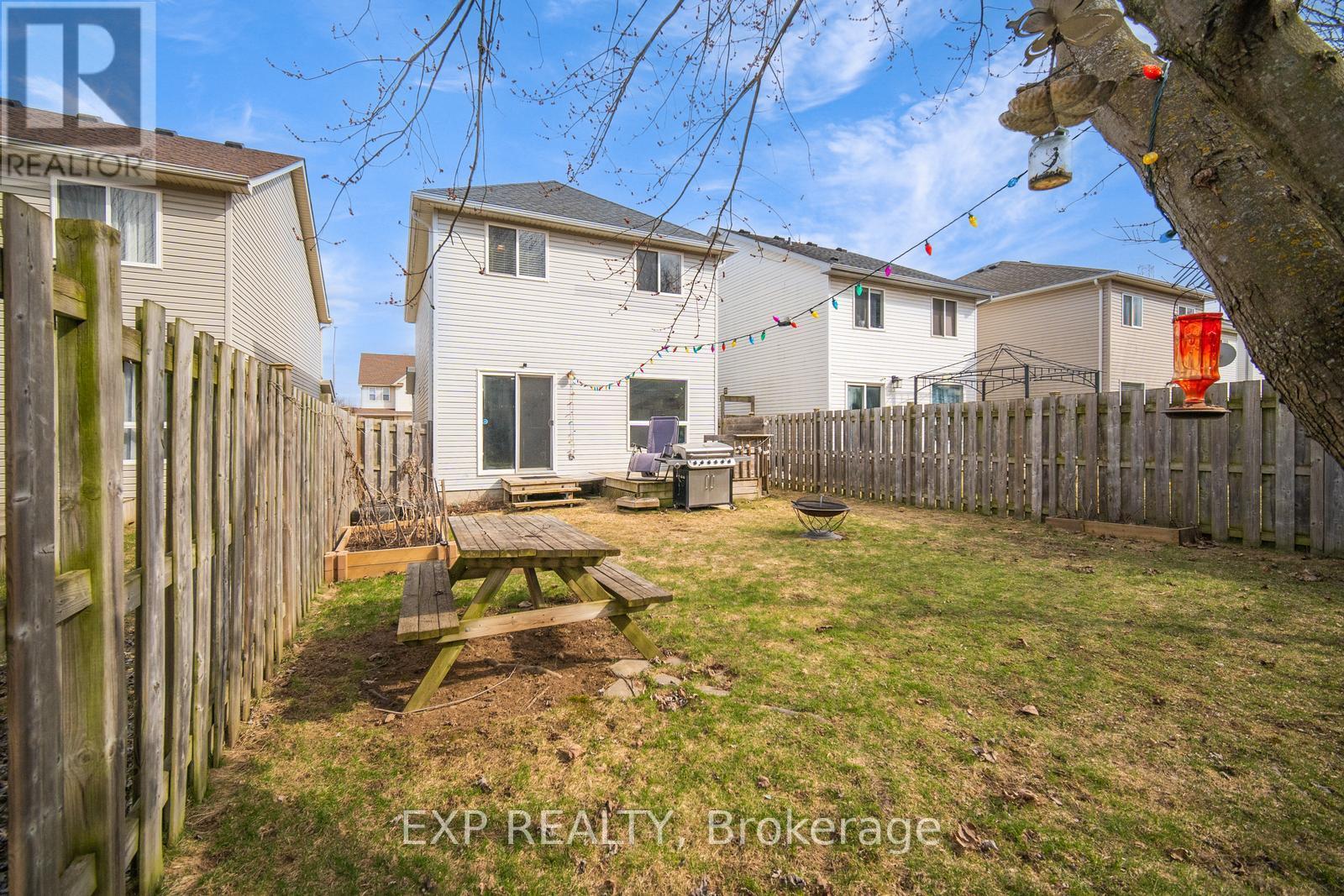 179 Henhoeffer Crescent, Kitchener, Ontario  N2E 4H1 - Photo 29 - X12127628