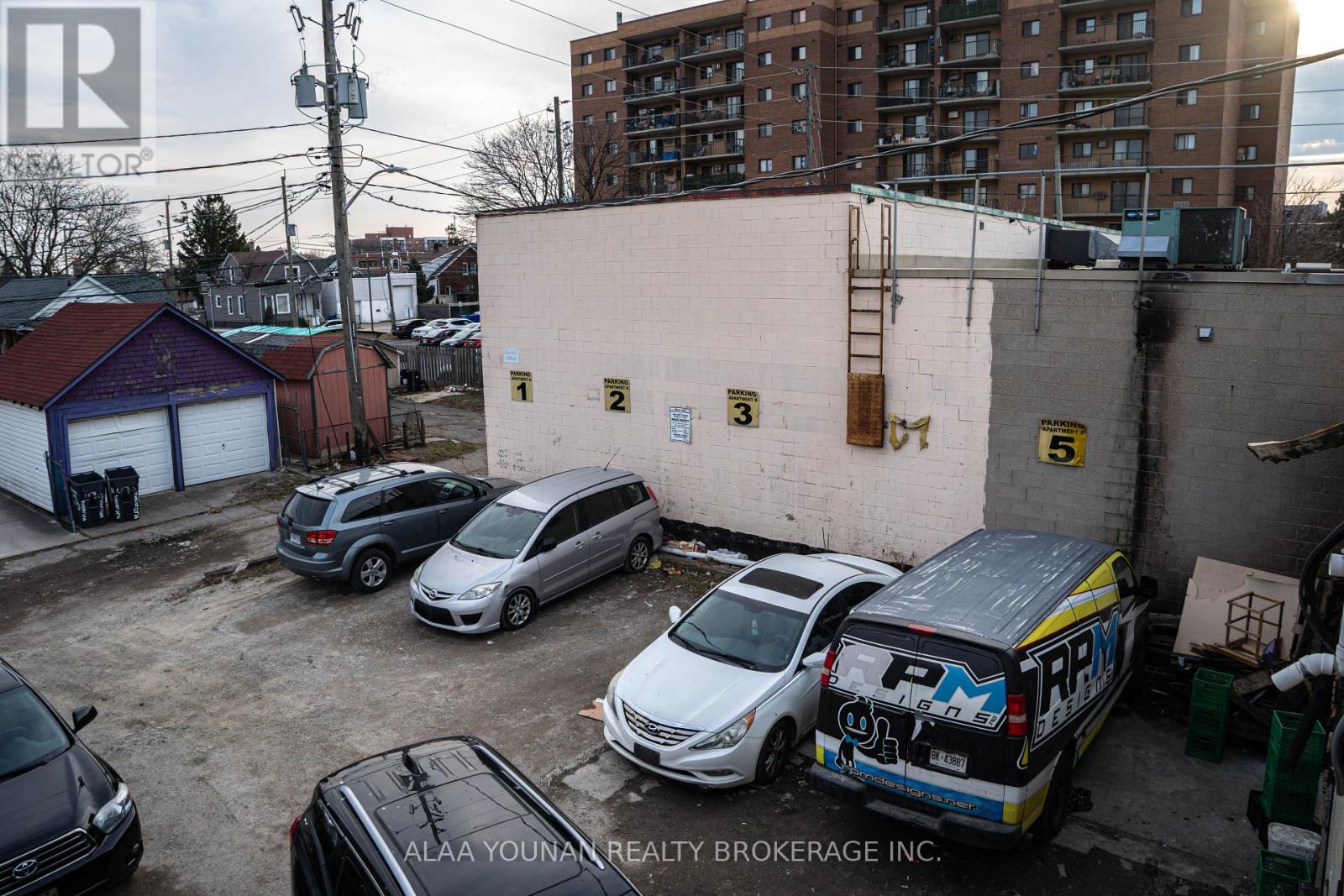 679 Wyandotte Street E, Windsor, Ontario  N9A 3J3 - Photo 18 - X12127630
