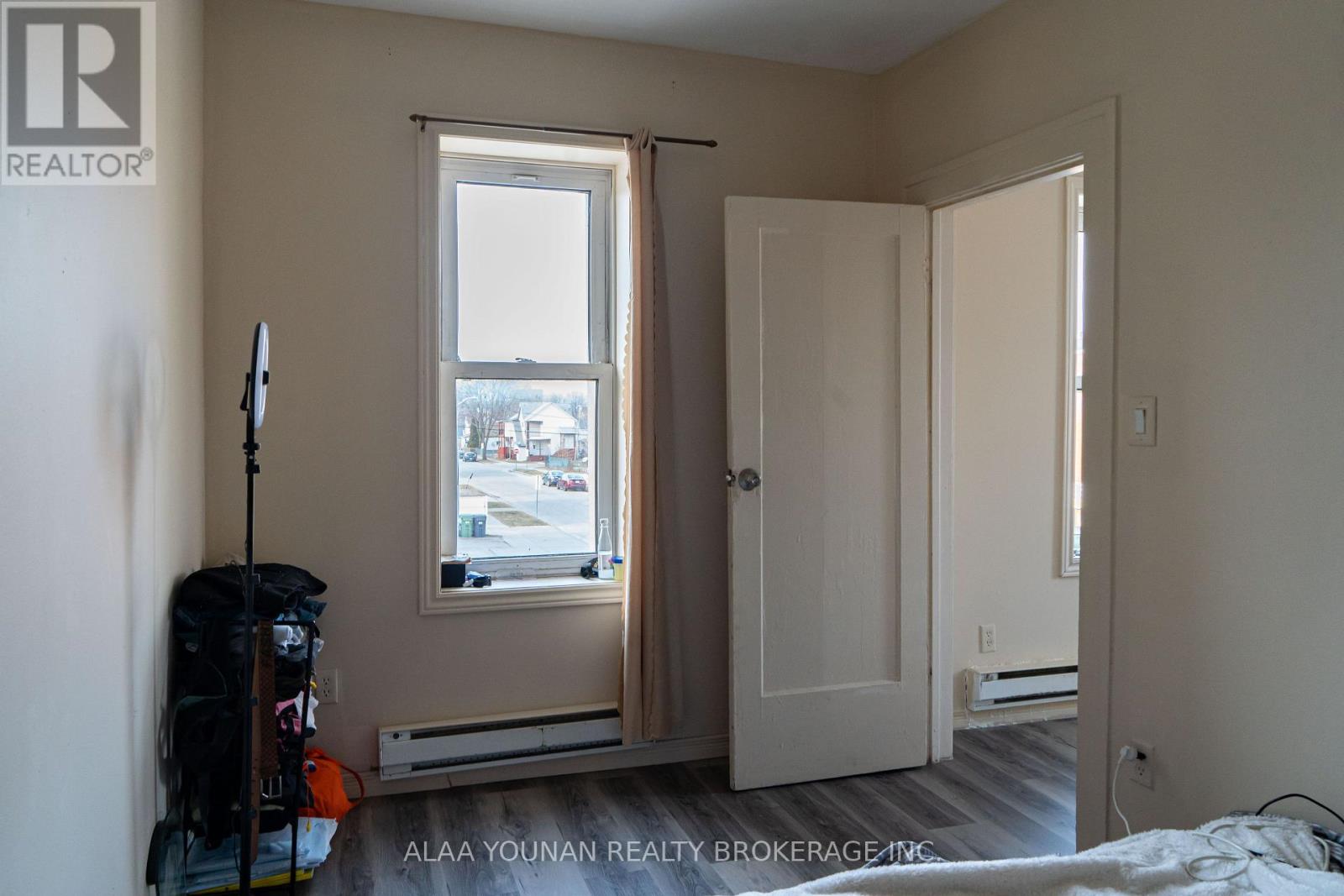 679 Wyandotte Street E, Windsor, Ontario  N9A 3J3 - Photo 23 - X12127630