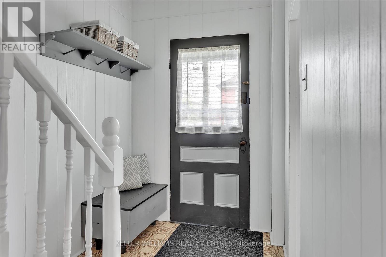 104 Princess Street, Peterborough, Ontario  K9J 2A9 - Photo 6 - X12127640