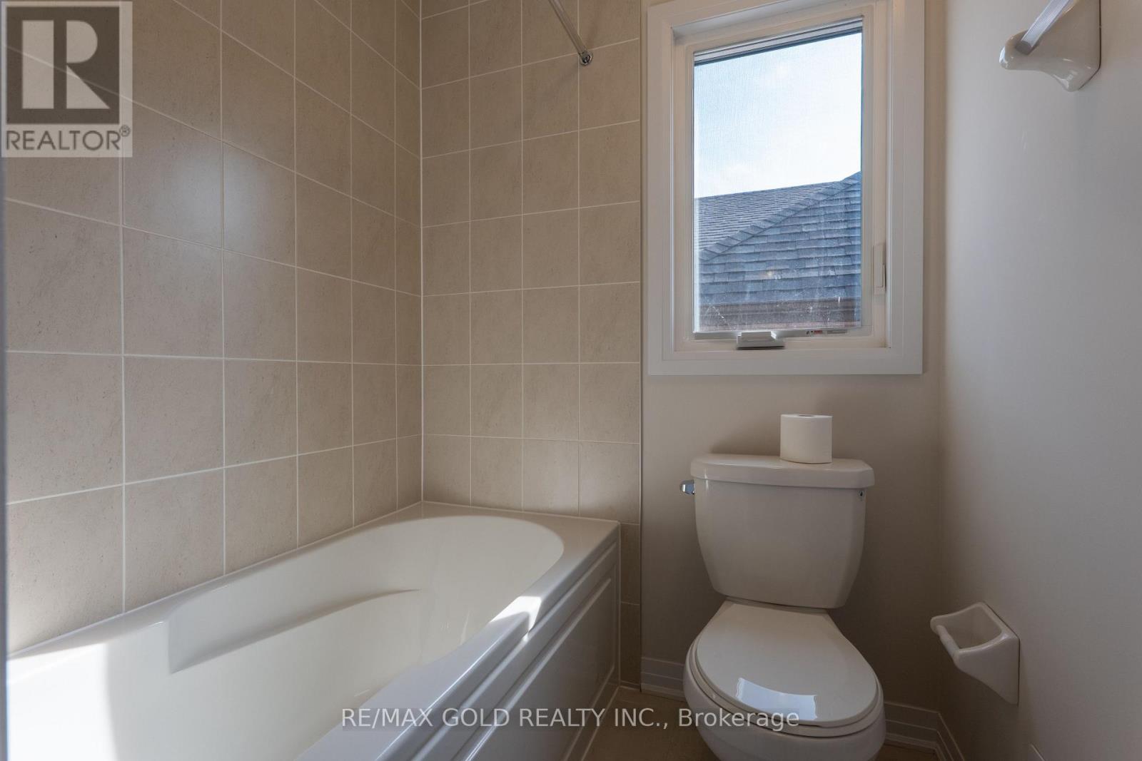 70 Conboy Drive, Erin, Ontario  N0B 1T0 - Photo 30 - X12127655