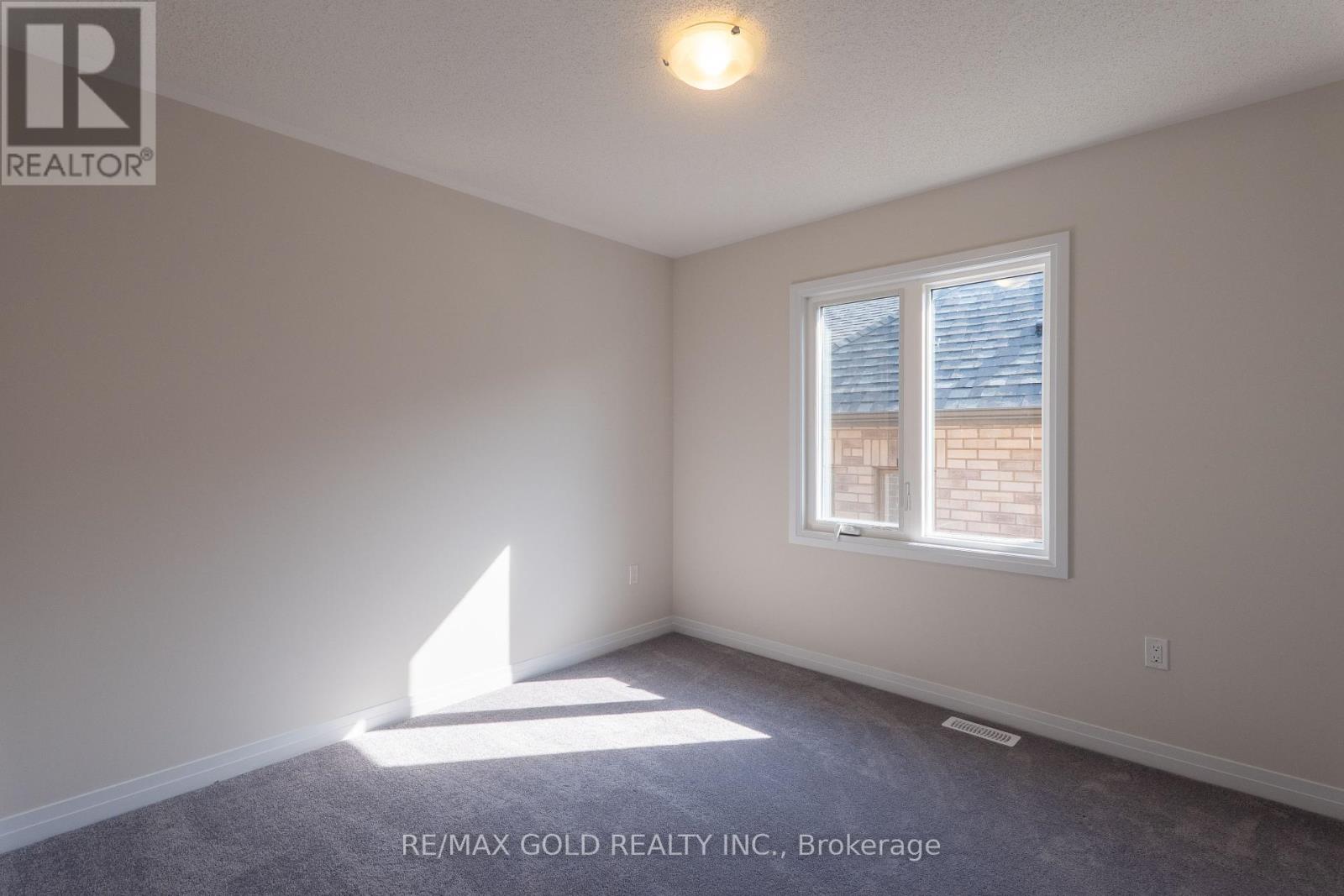 70 Conboy Drive, Erin, Ontario  N0B 1T0 - Photo 27 - X12127663