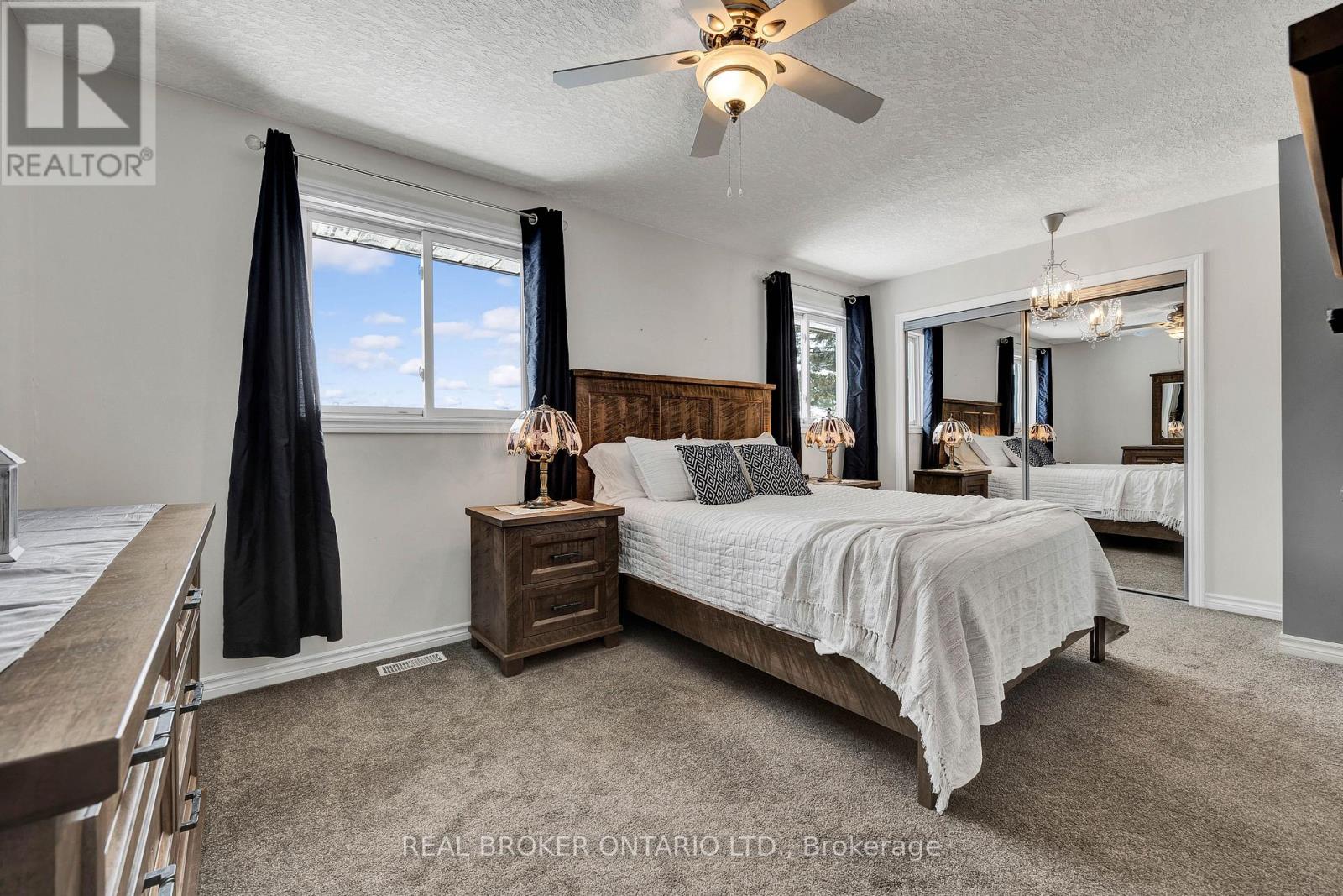 550 Raglan Street, Minto, Ontario  N0G 2P0 - Photo 16 - X12127741
