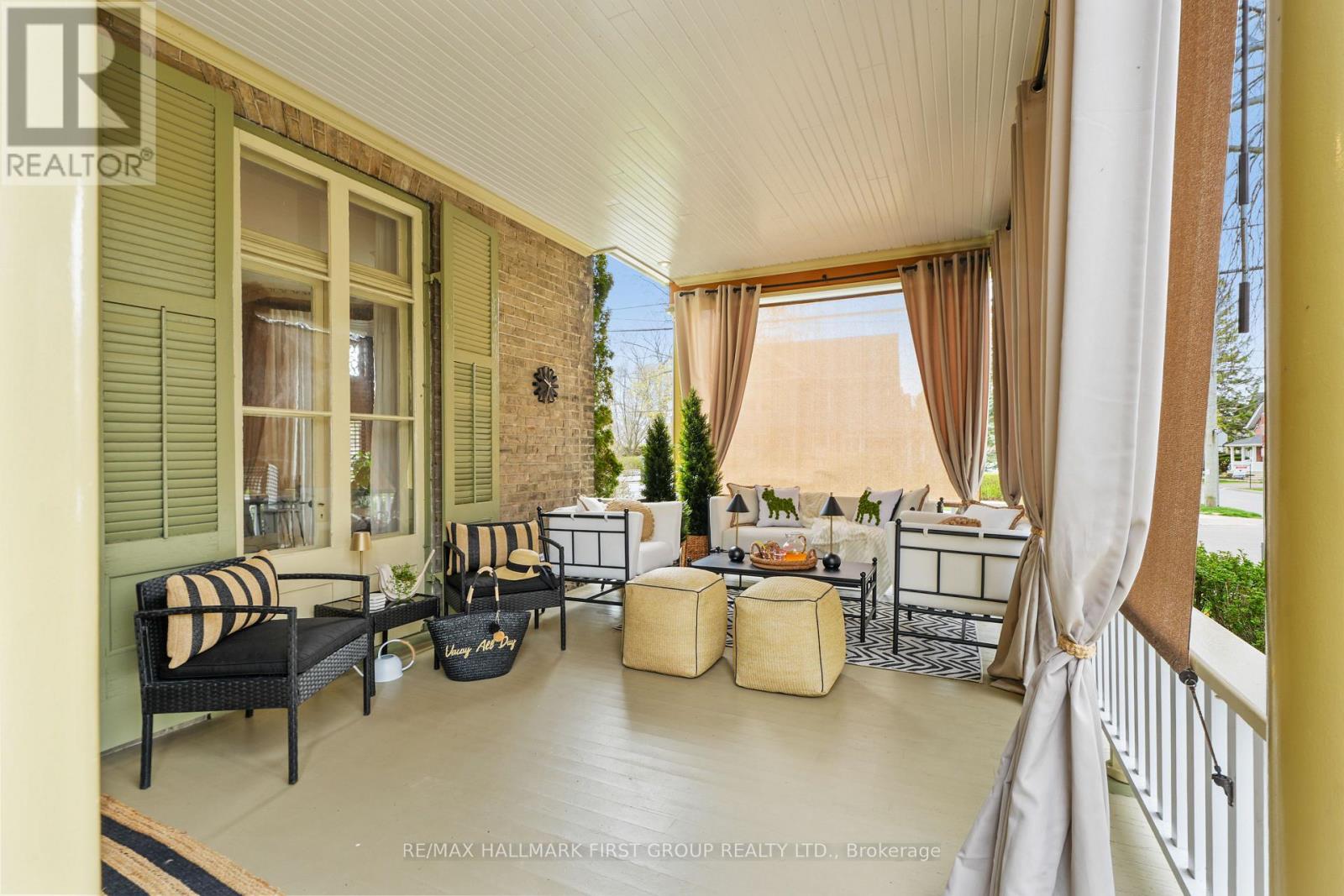 Property at 198 BAGOT STREET image 5