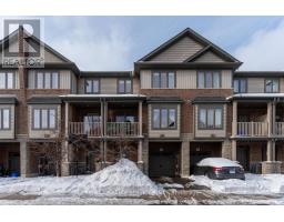 7 RIDGESIDE LANE, Hamilton, Ontario