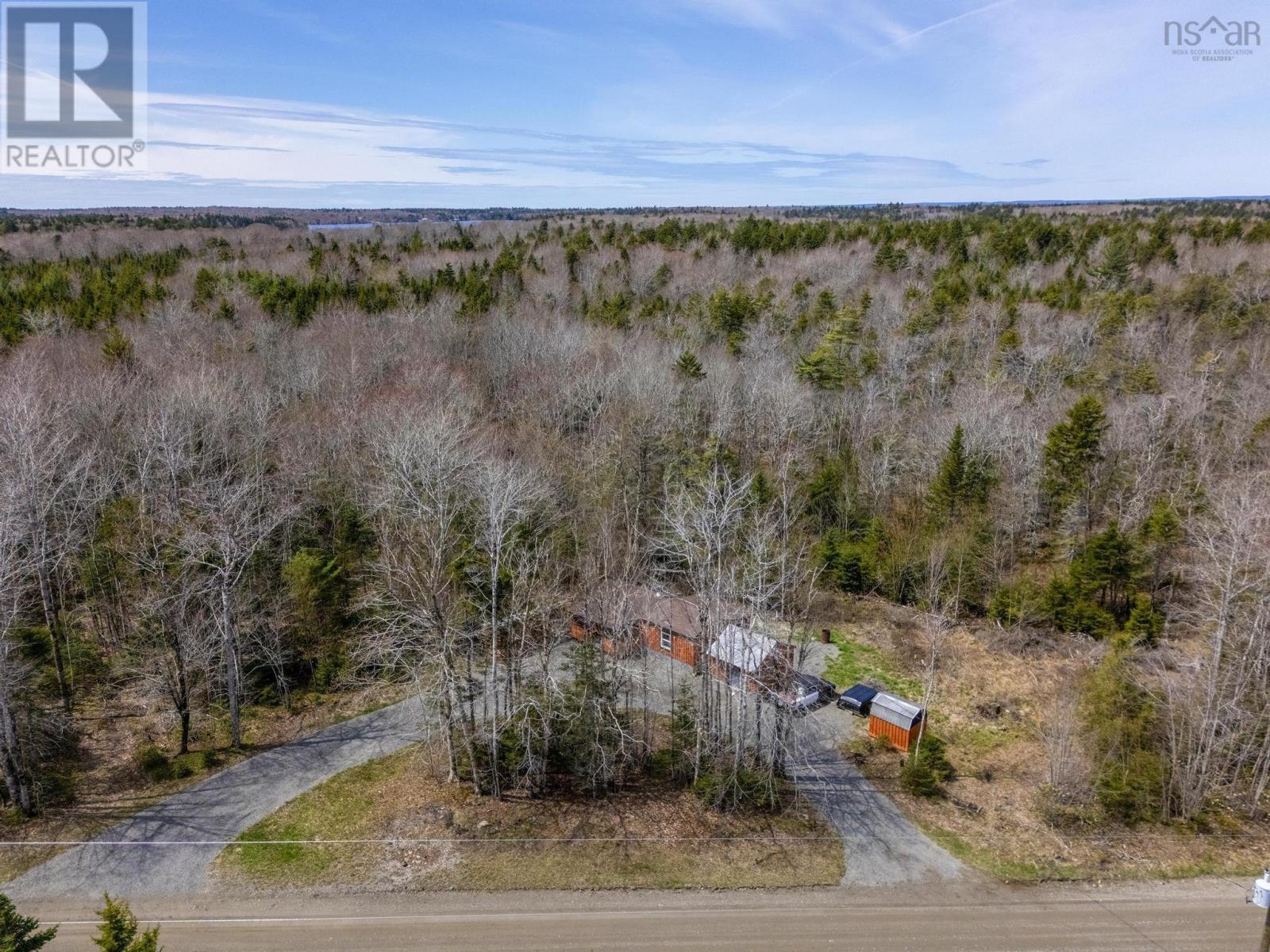 1110 Margo Road, Belliveaus Cove, Nova Scotia  B0W 1M0 - Photo 9 - 202510000