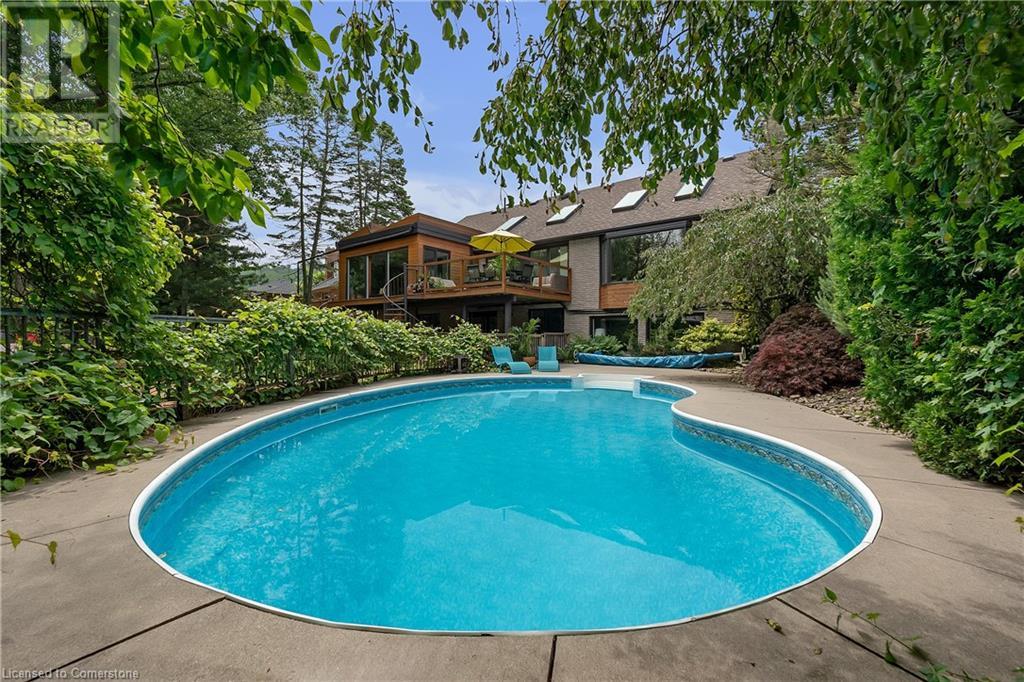 Property at 39 HILTS Drive image 3