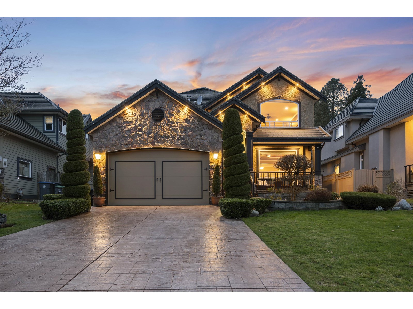 Property at 9471 163 STREET image 1