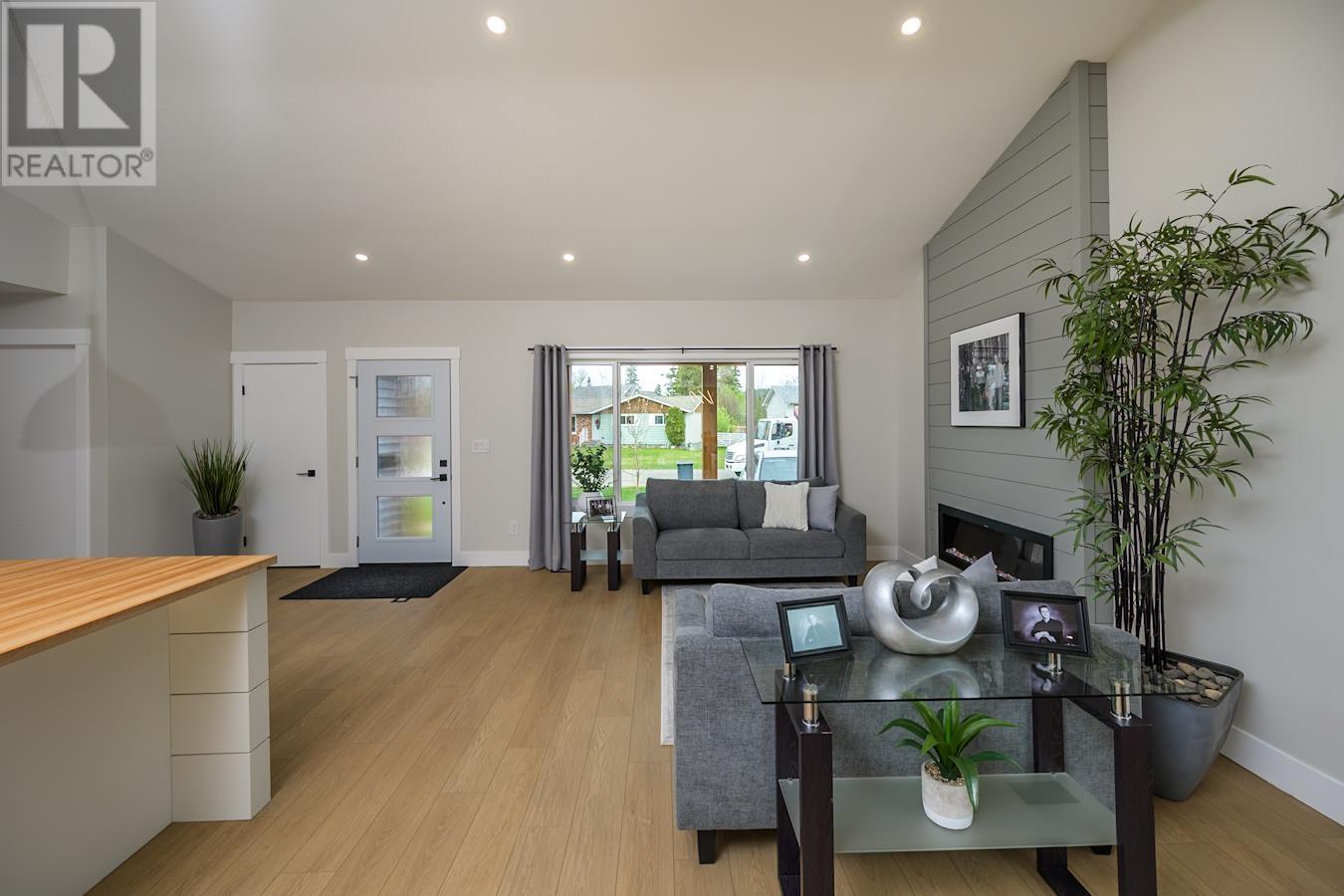 Property at 4285 CRAIG DRIVE image 3