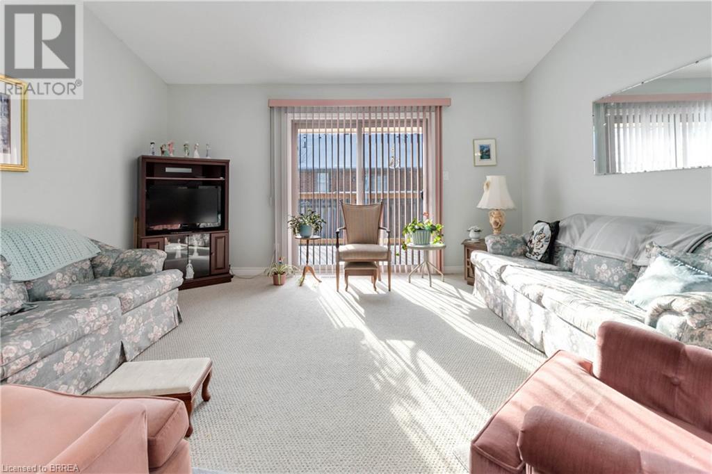 Property at 385 PARK Road N Unit# 13 image 5