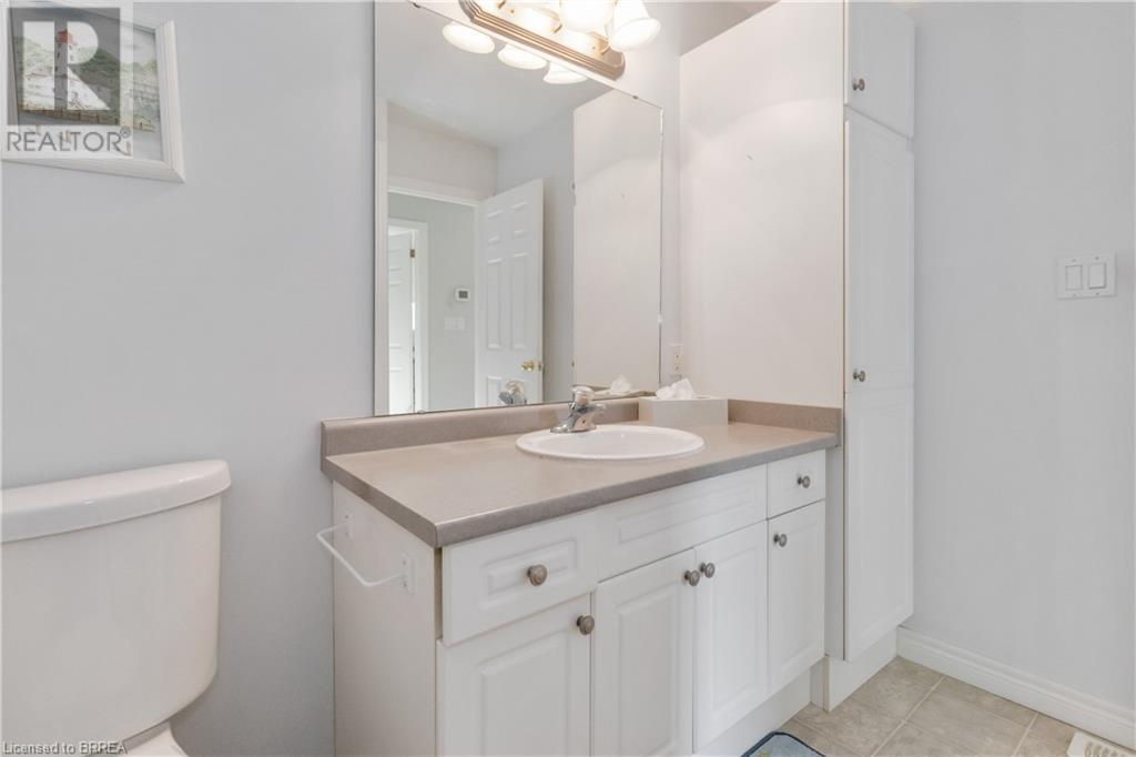 385 Park Road N Unit# 13, Brantford, Ontario  N3R 0A1 - Photo 26 - 40720997