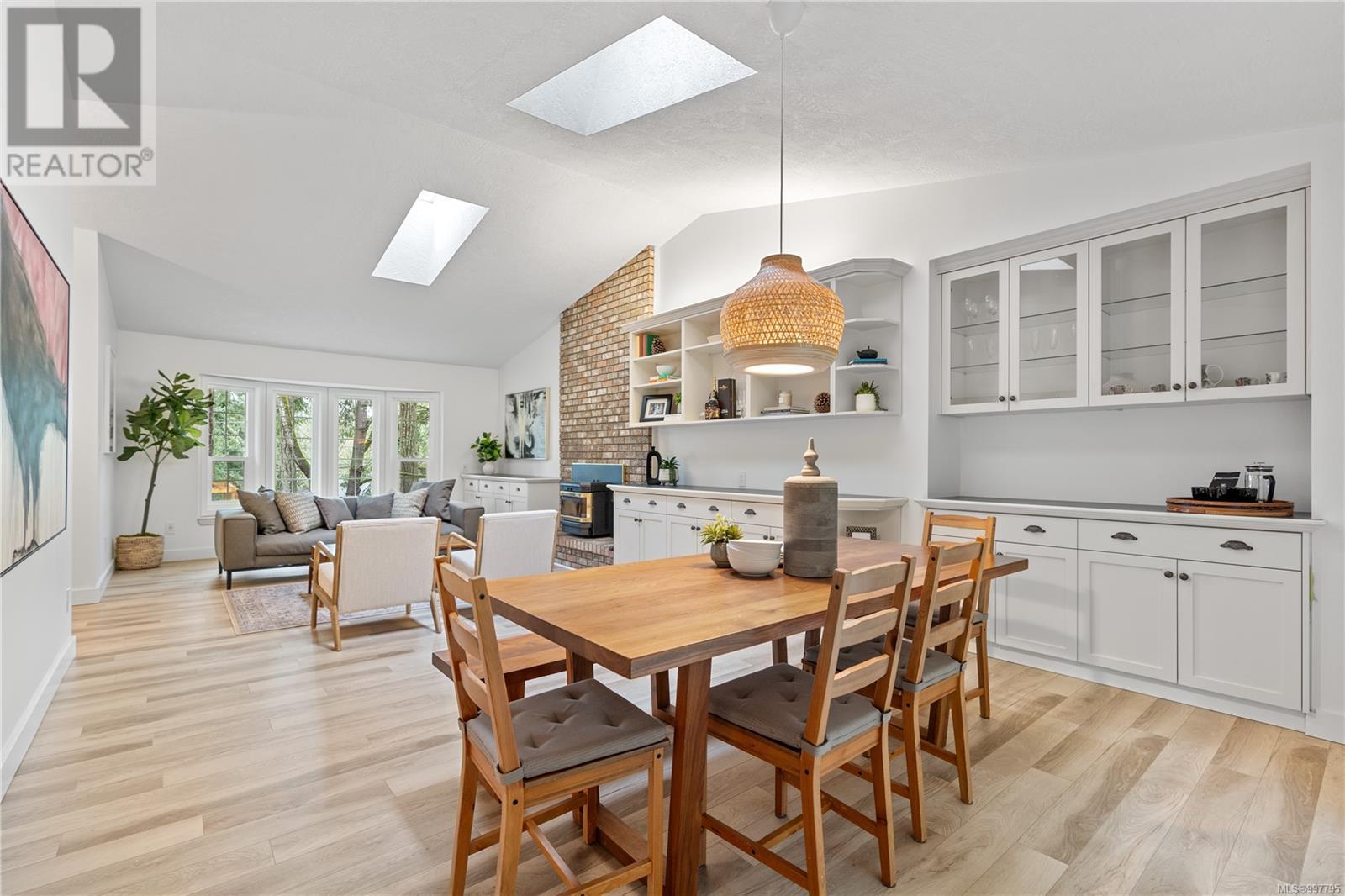 Property at 1945 Lands End Rd image 3