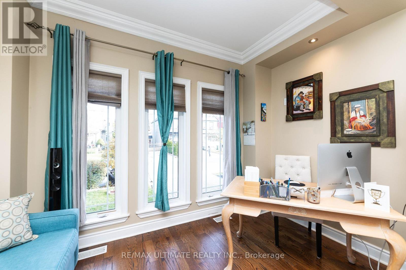 134 Brownville Avenue, Toronto, Ontario  M6N 4L4 - Photo 10 - W12073280