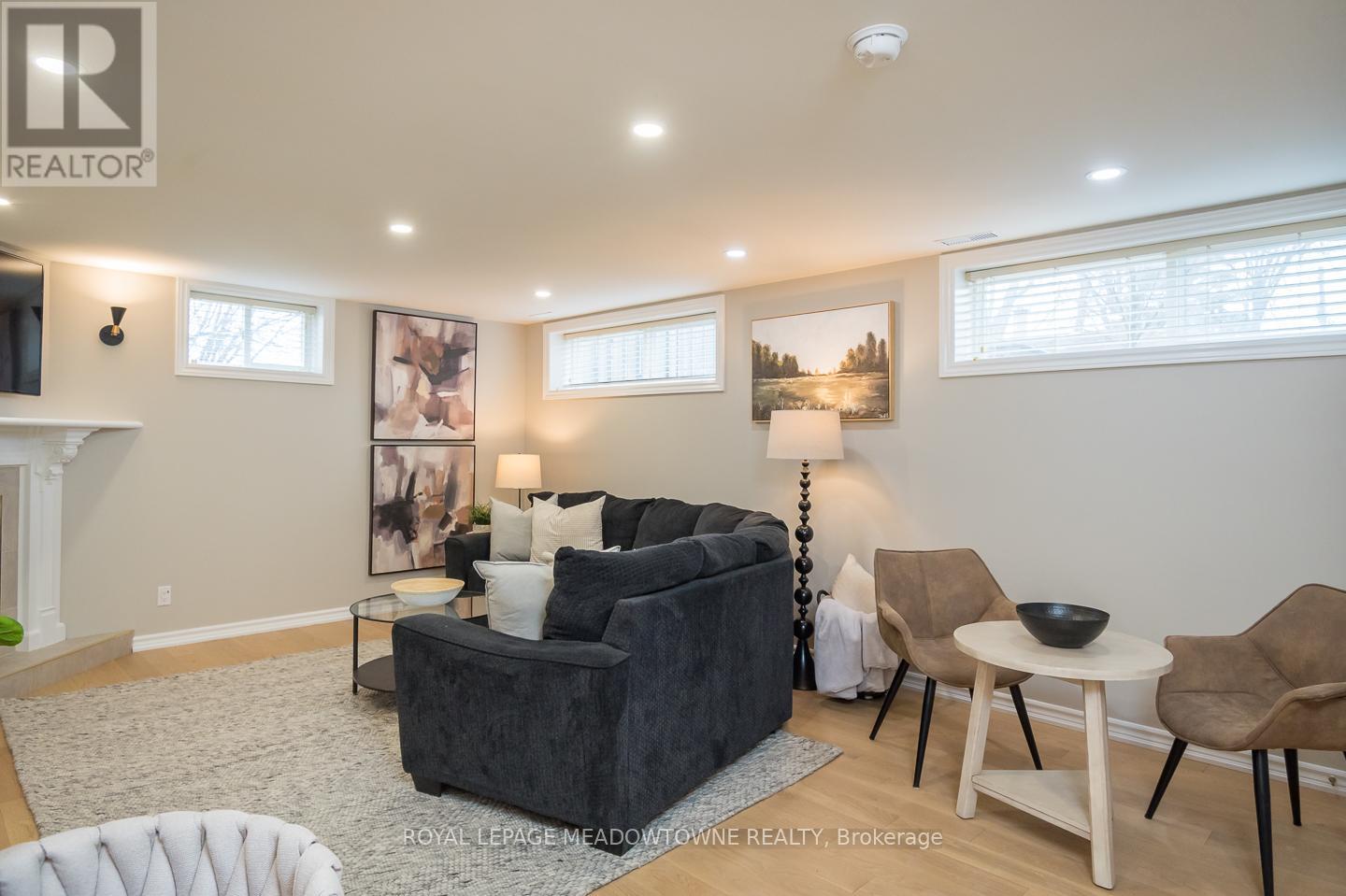 137 Wakefield Road, Milton, Ontario  L9T 2L7 - Photo 26 - W12096171