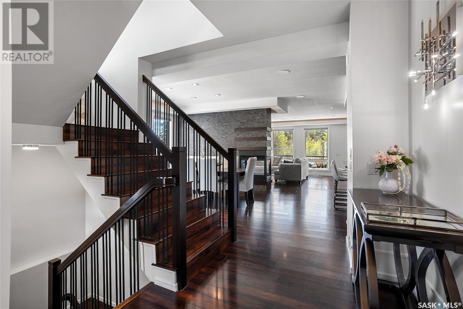 Property at 542 Sauer TERRACE image 4