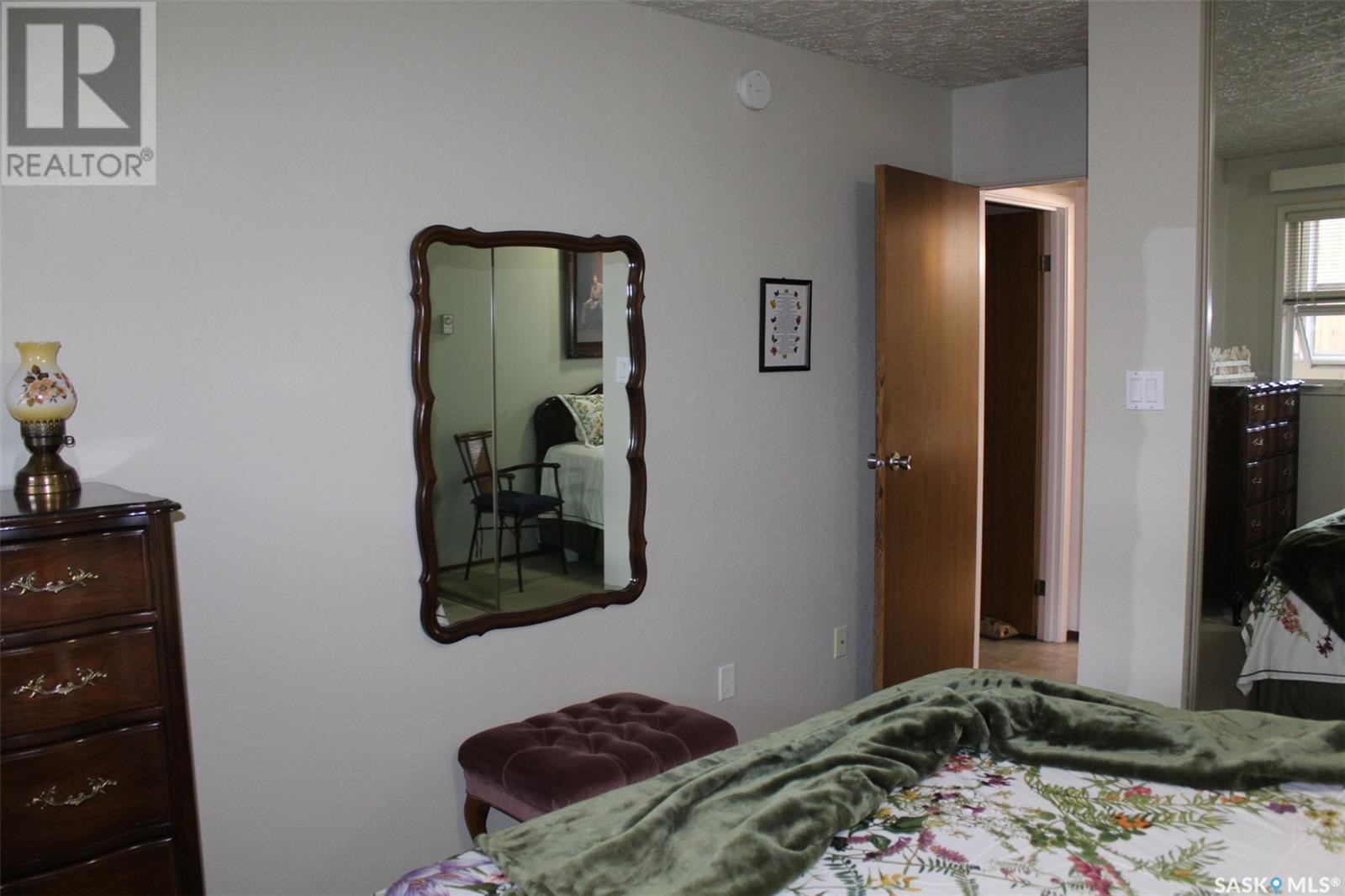 13 228 3rd Street, Weyburn, Saskatchewan  S4H 0W6 - Photo 17 - SK004831
