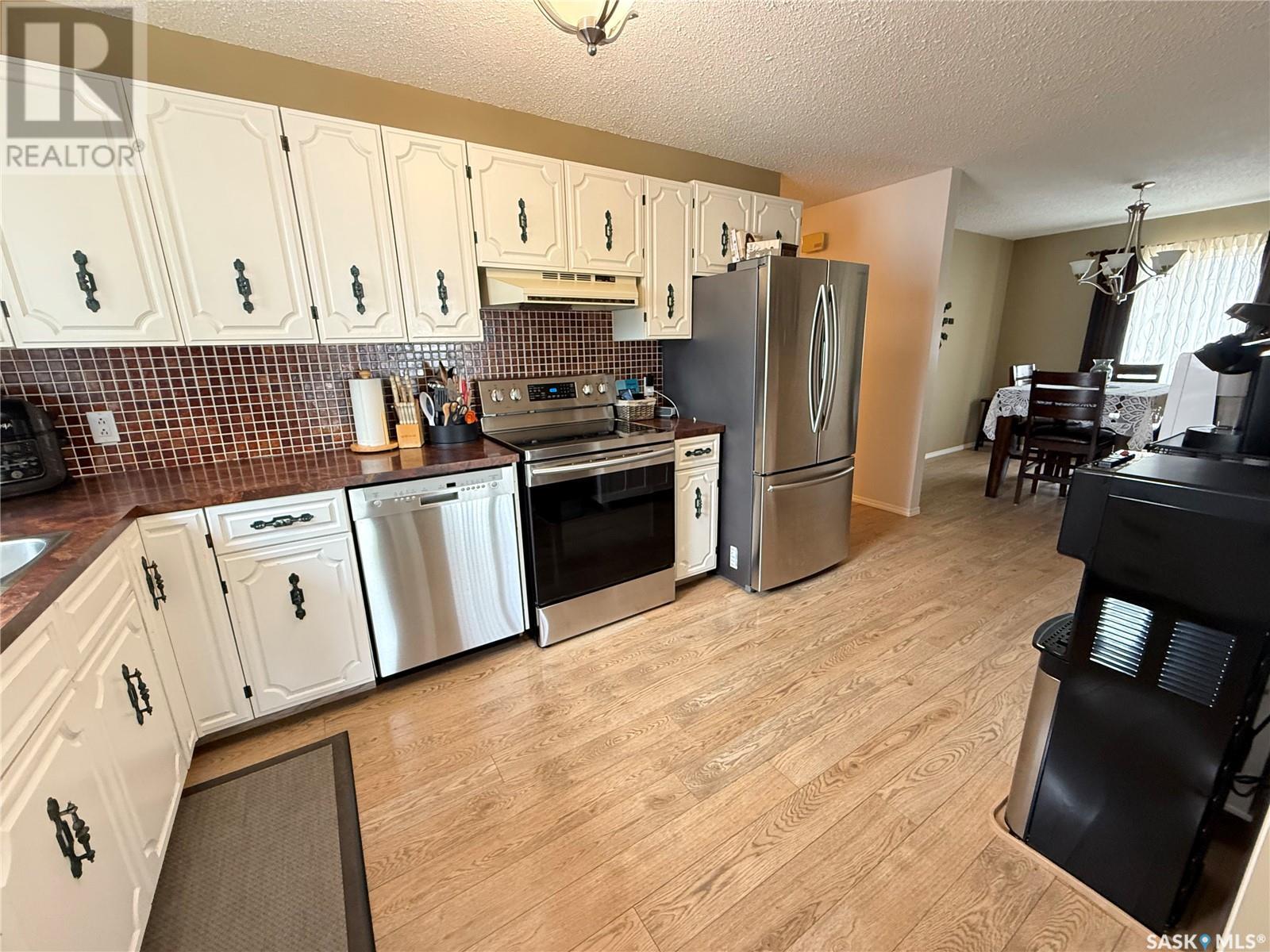 610 Carbon Avenue, Bienfait, Saskatchewan  S0C 0M0 - Photo 10 - SK004798