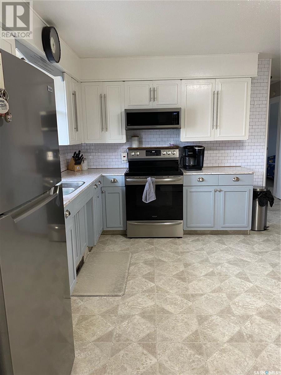 220 Elm Street, Porcupine Plain, Saskatchewan  S0E 1H0 - Photo 15 - SK004724