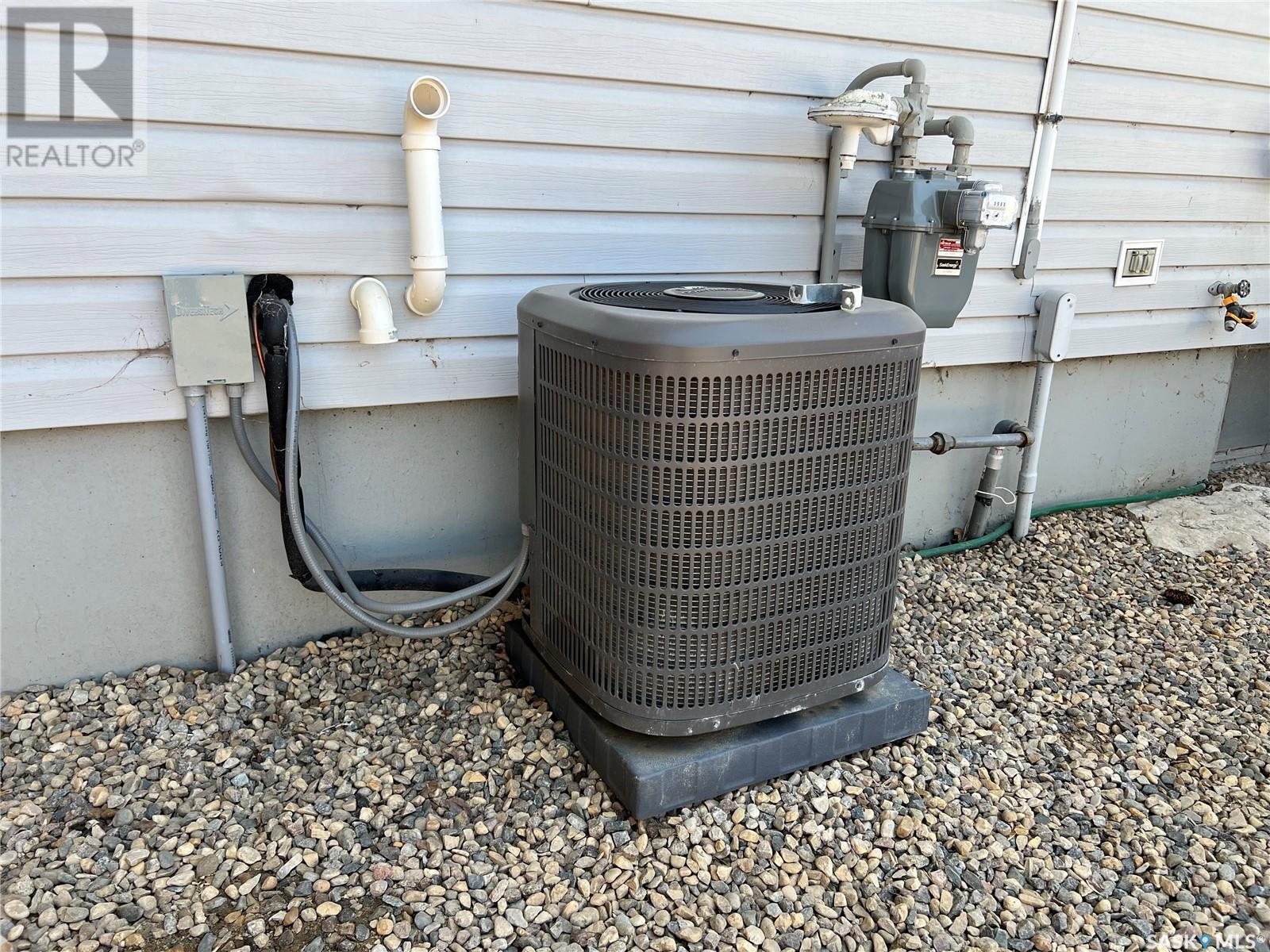 220 Elm Street, Porcupine Plain, Saskatchewan  S0E 1H0 - Photo 6 - SK004724