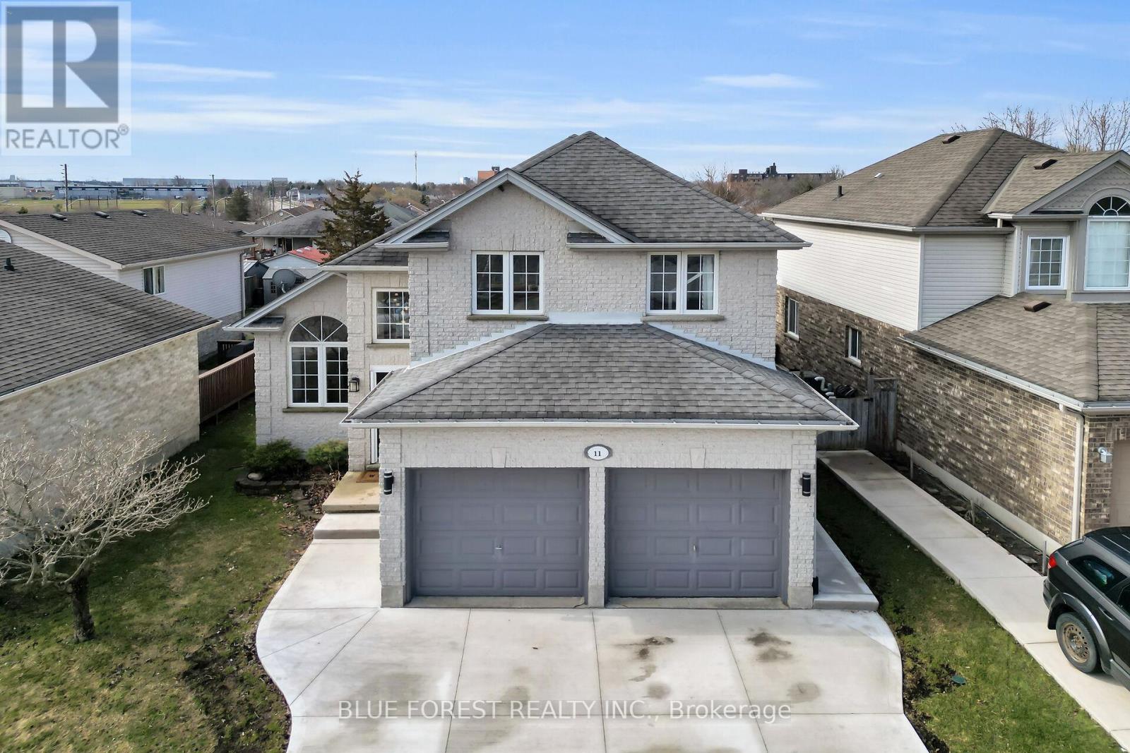11 PONSFORD PLACE, St. Thomas, Ontario