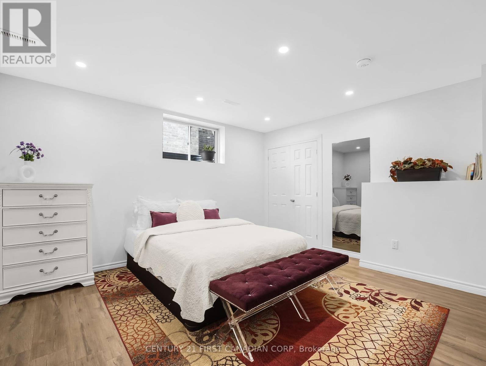 207 Union Avenue, Middlesex Centre, Ontario  N0L 1R0 - Photo 34 - X12127817