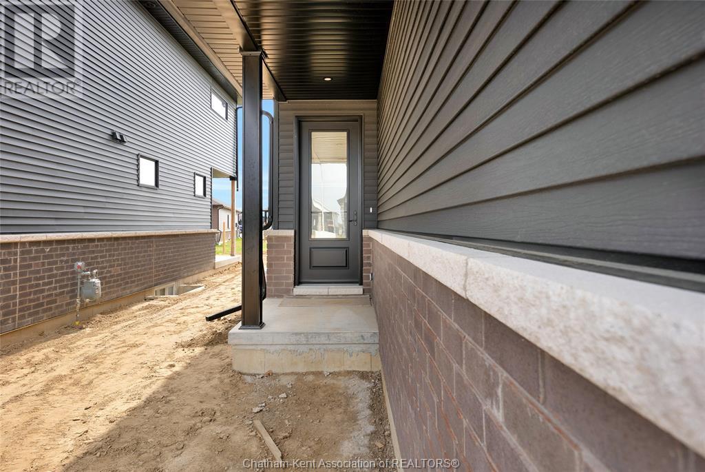 Property at 154 IRONWOOD TRAIL image 3
