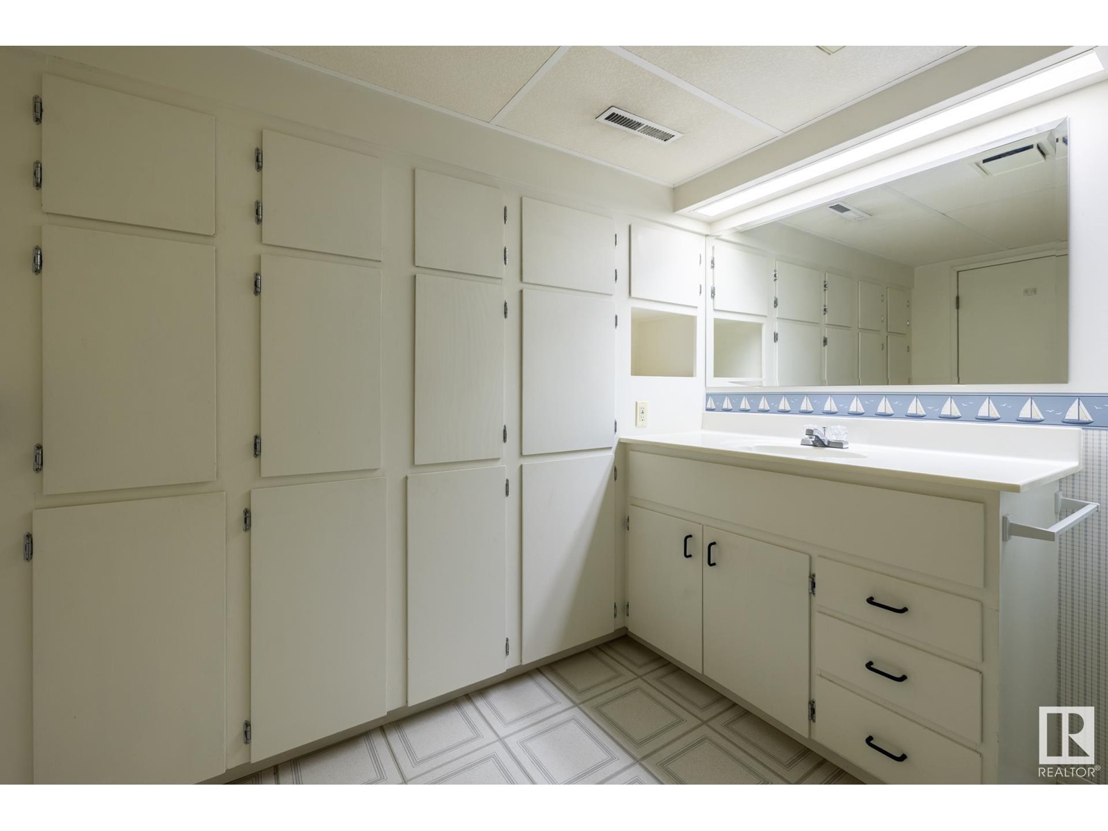 16013 93a Av Nw, Edmonton, Alberta  T5R 5J7 - Photo 35 - E4434742
