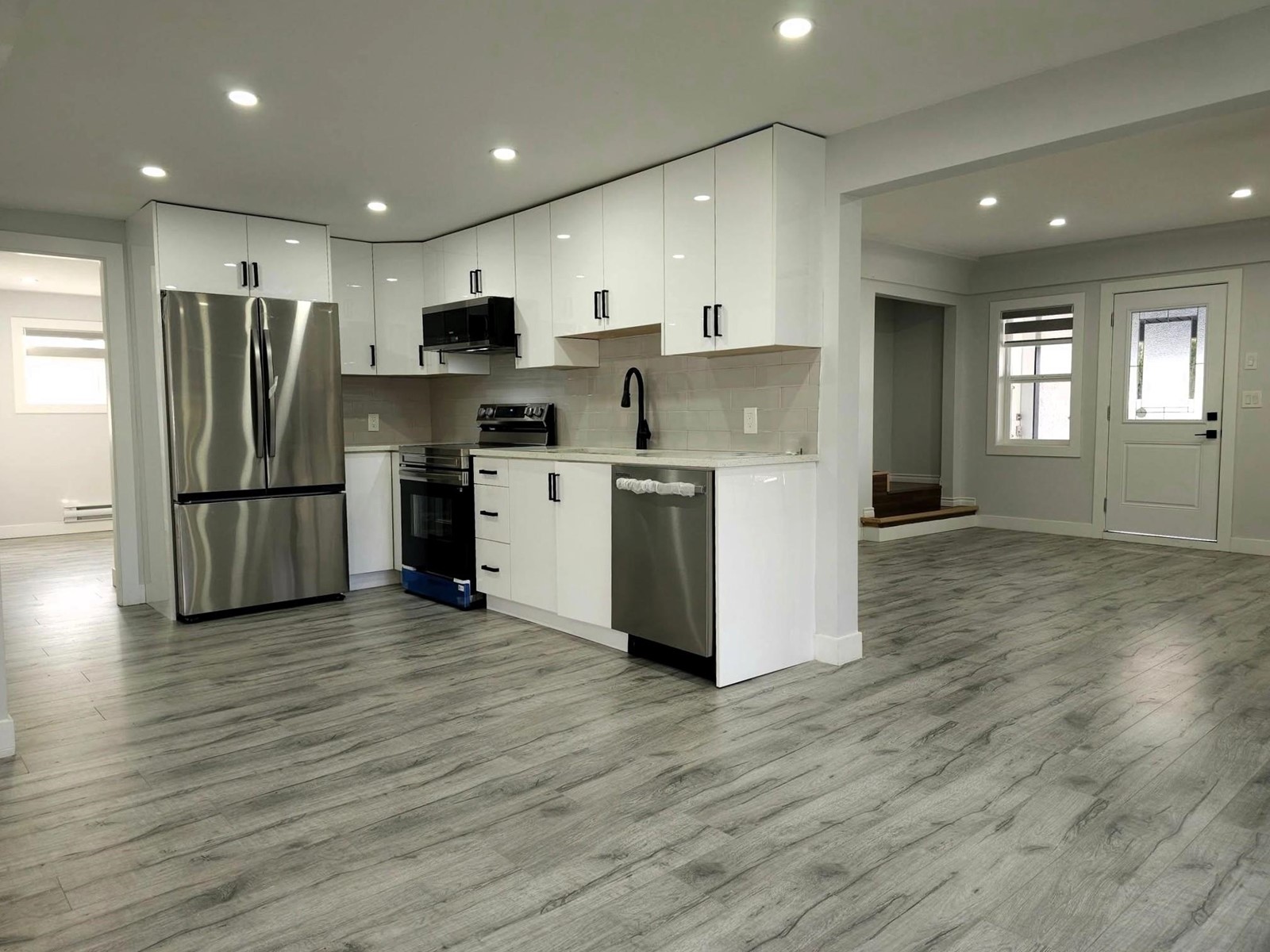 7088 Sumas Prairie Road, Greendale, Chilliwack, British Columbia  V2R 4K1 - Photo 8 - R2985153