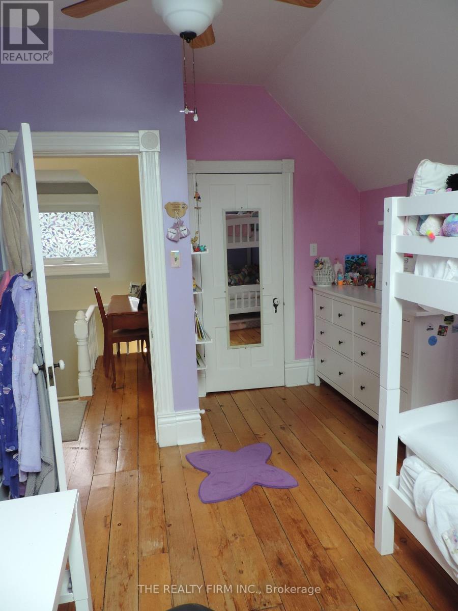 11 South Street E, Aylmer, Ontario  N5H 1P5 - Photo 23 - X12128025